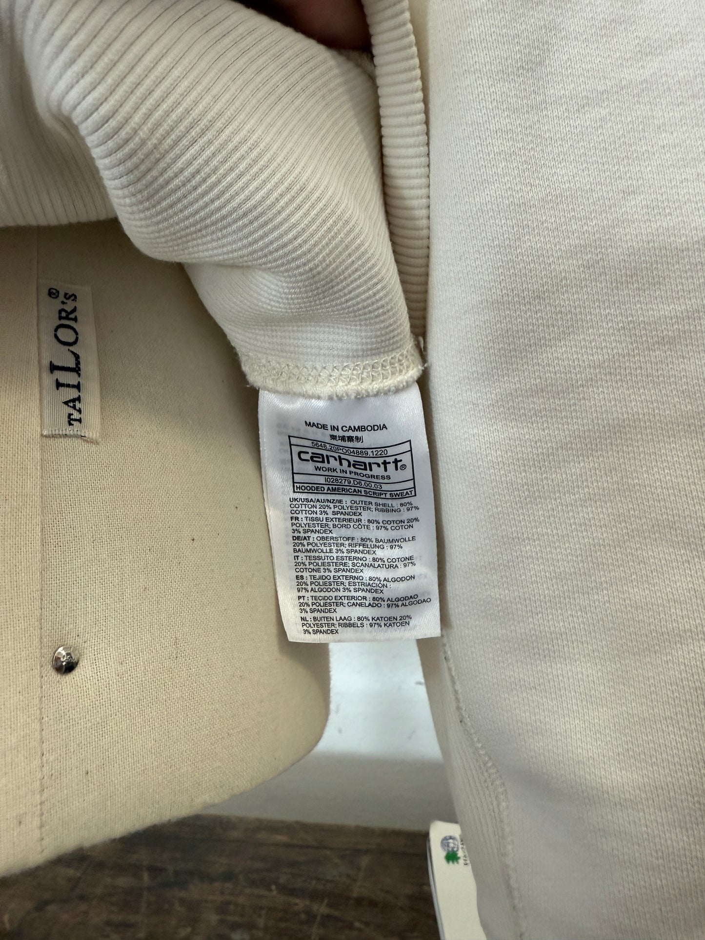 Vintage Carhartt Hooded Sweatshirt “S”