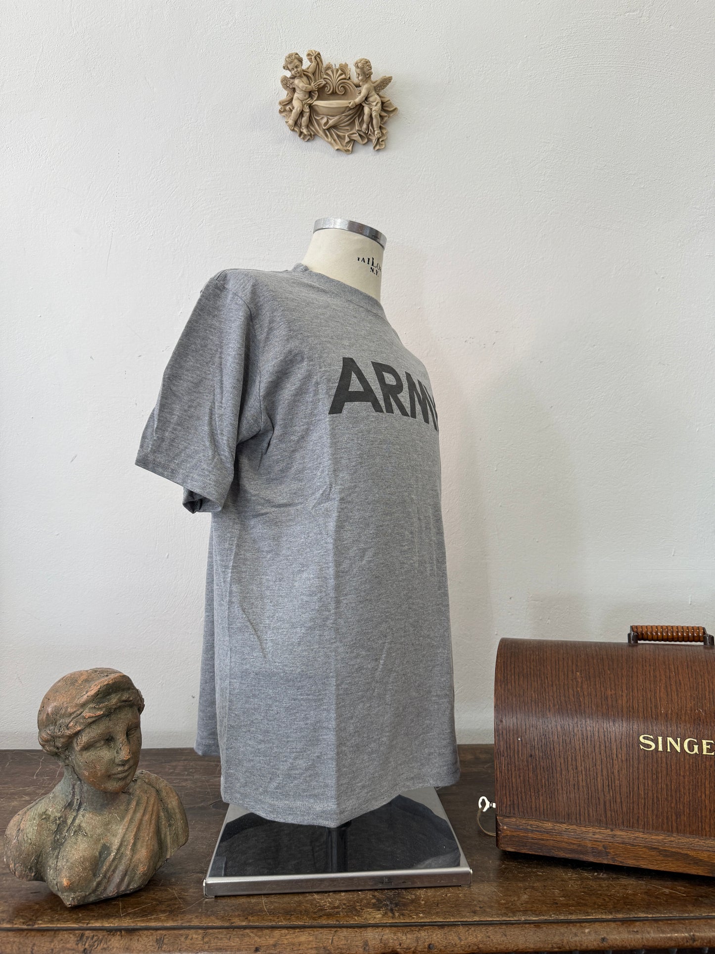 Deadstock Us Army Training Tee - “M, L”