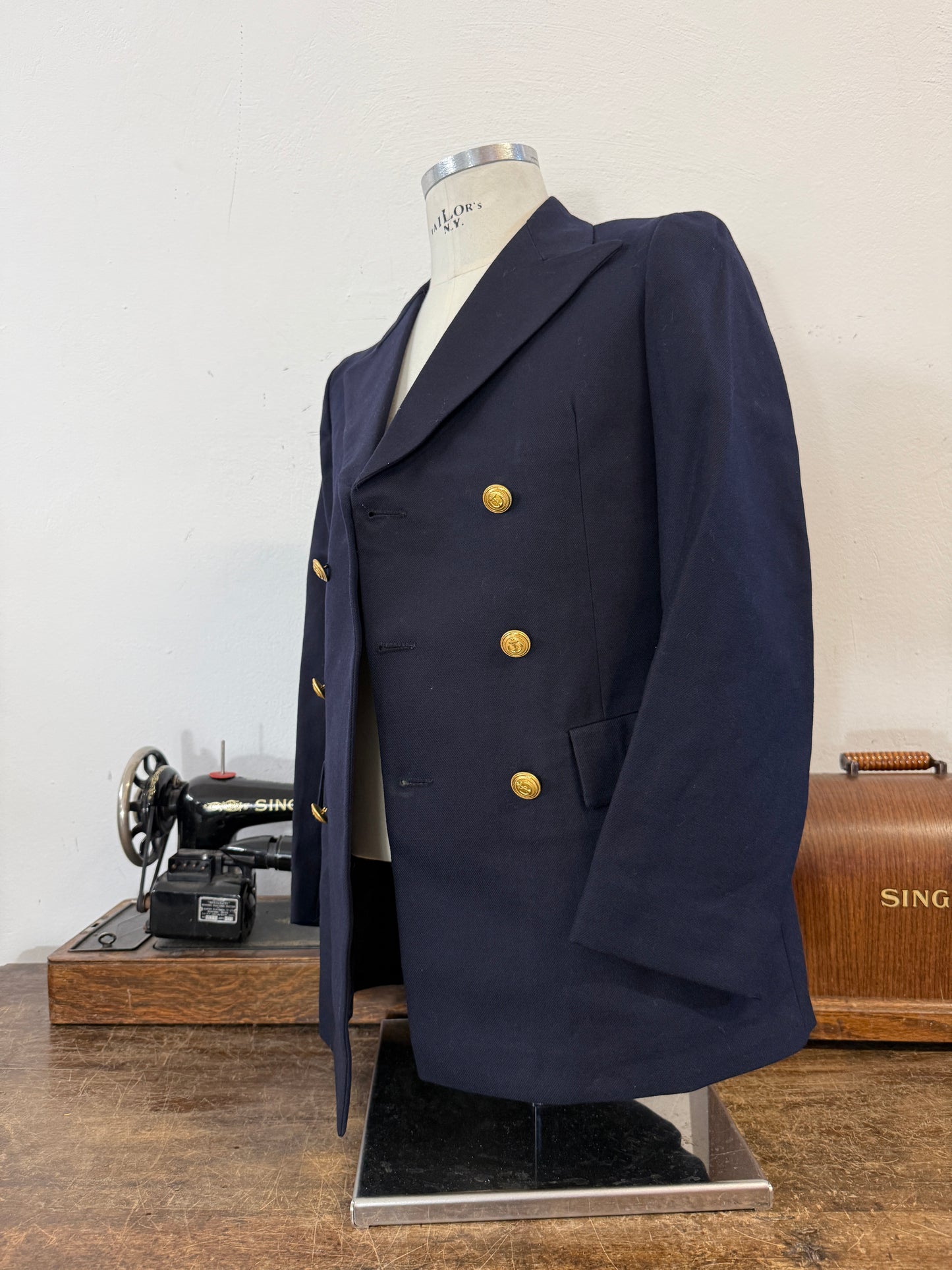 Vintage 00’s Italian Navy Double Breasted Jacket “XS/S”