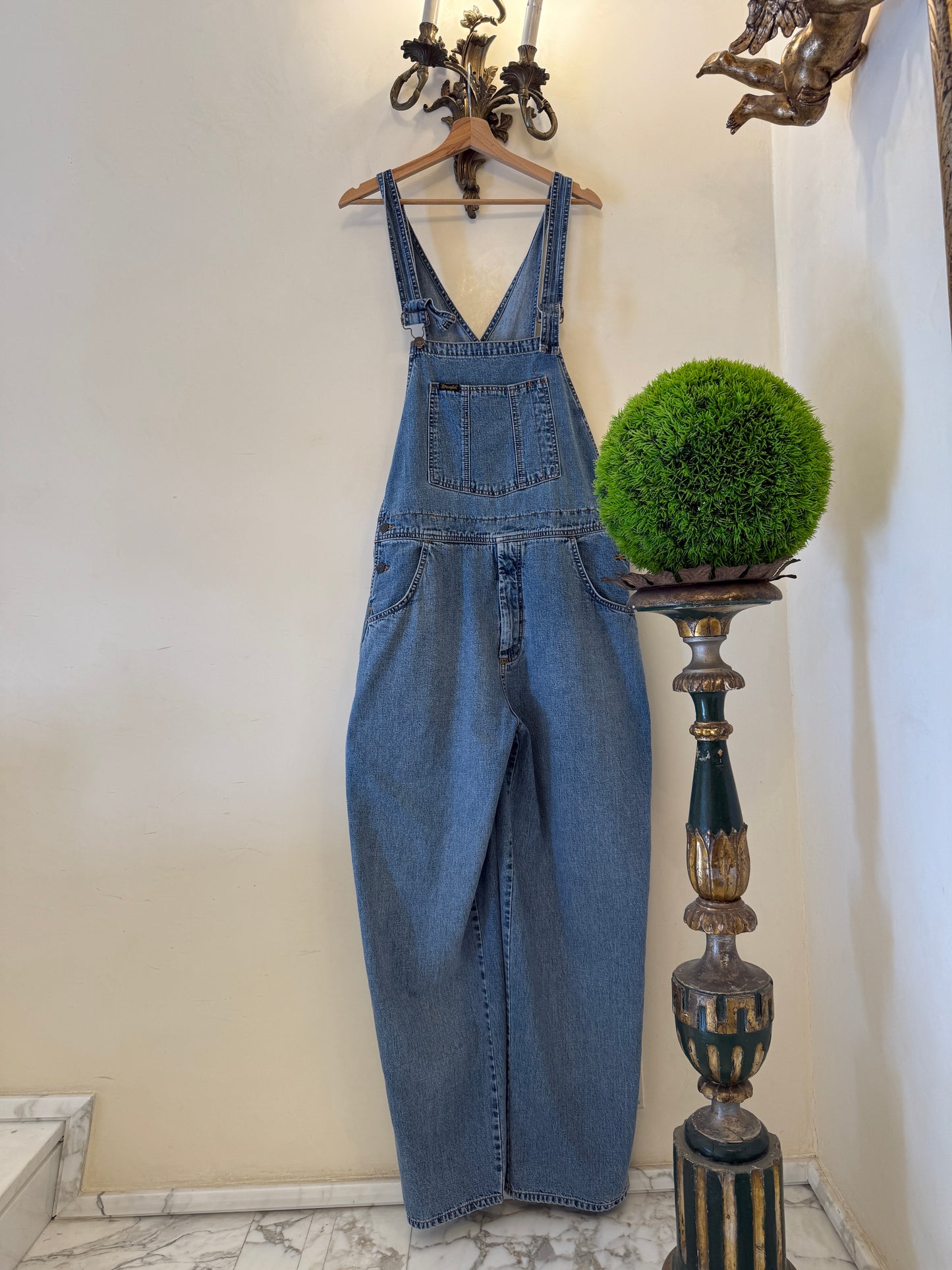 Vintage 90’s Wrangler Overalls “L/XL”