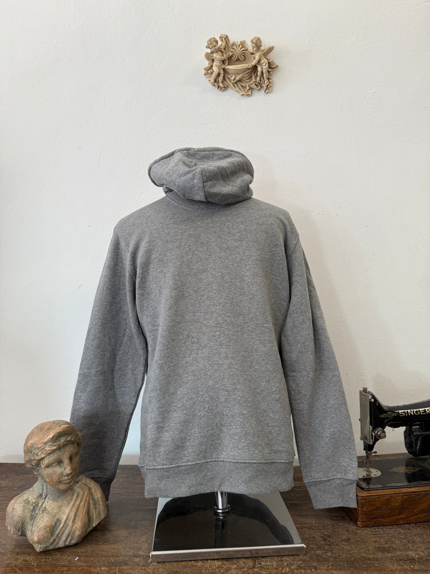 Basic Grey Hooded Sweatshirt With Fleece Lining “L”