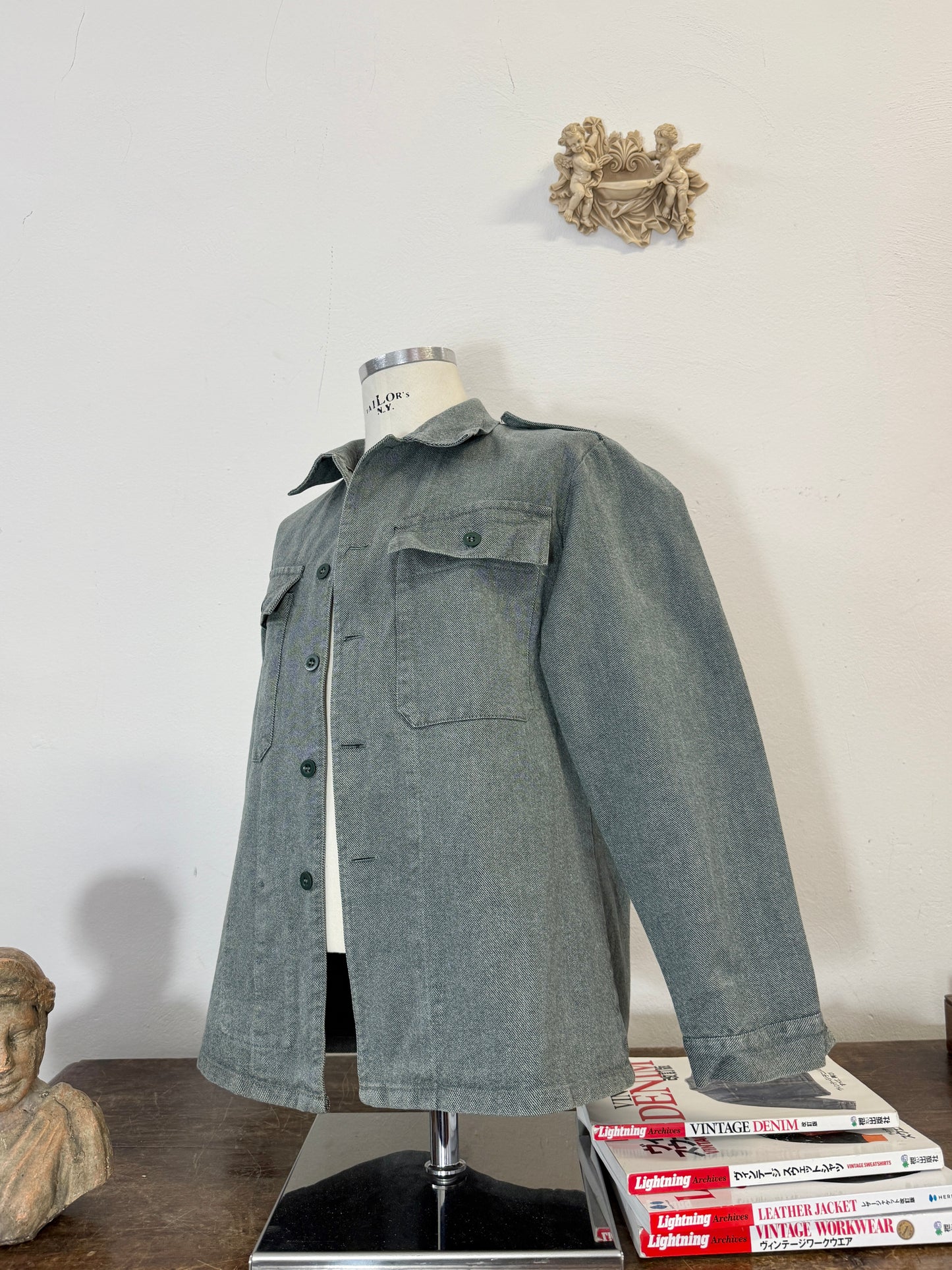 Vintage Swiss Army Jacket “M/L”