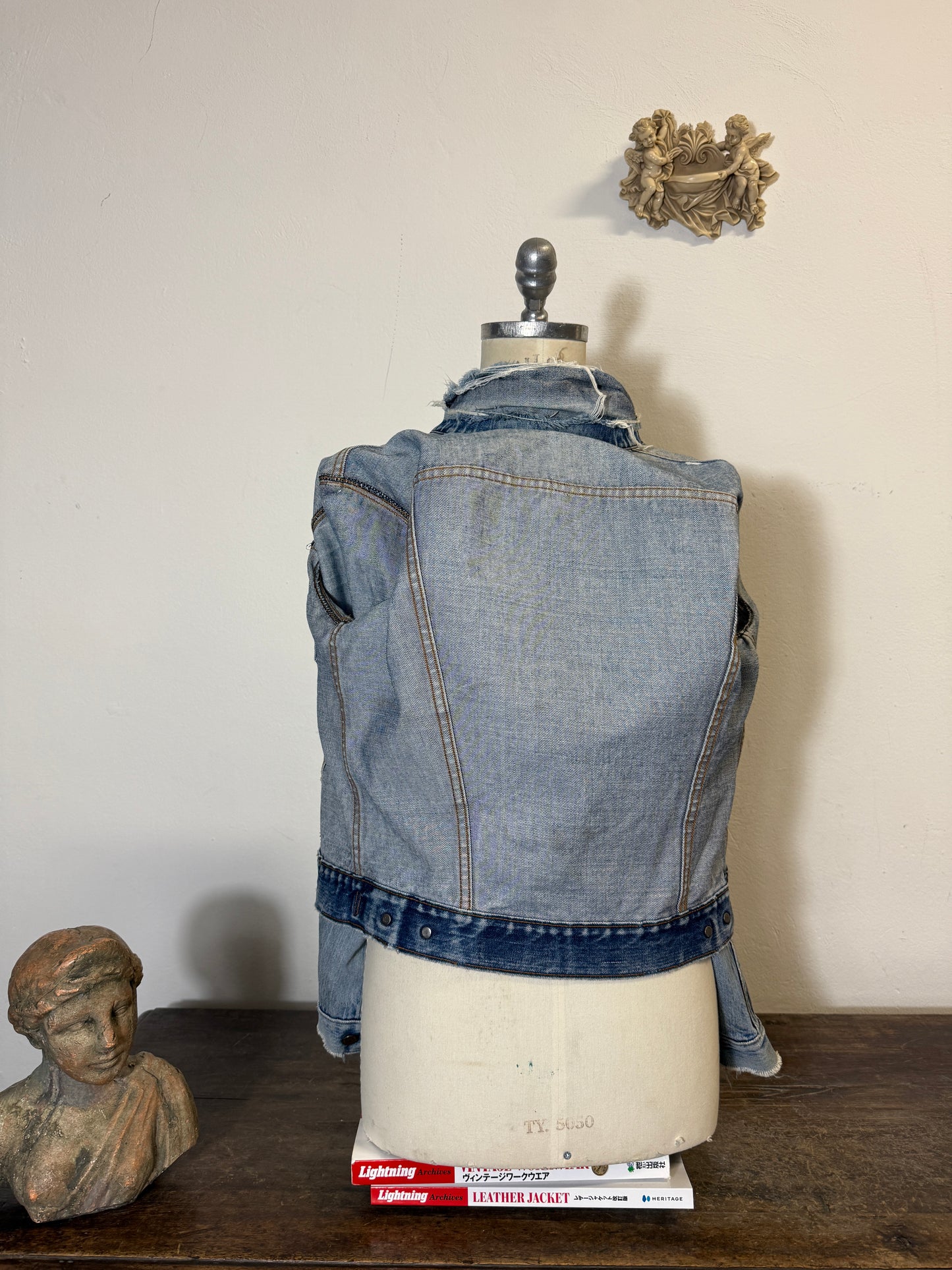 Vintage Levi’s Jacket “S”