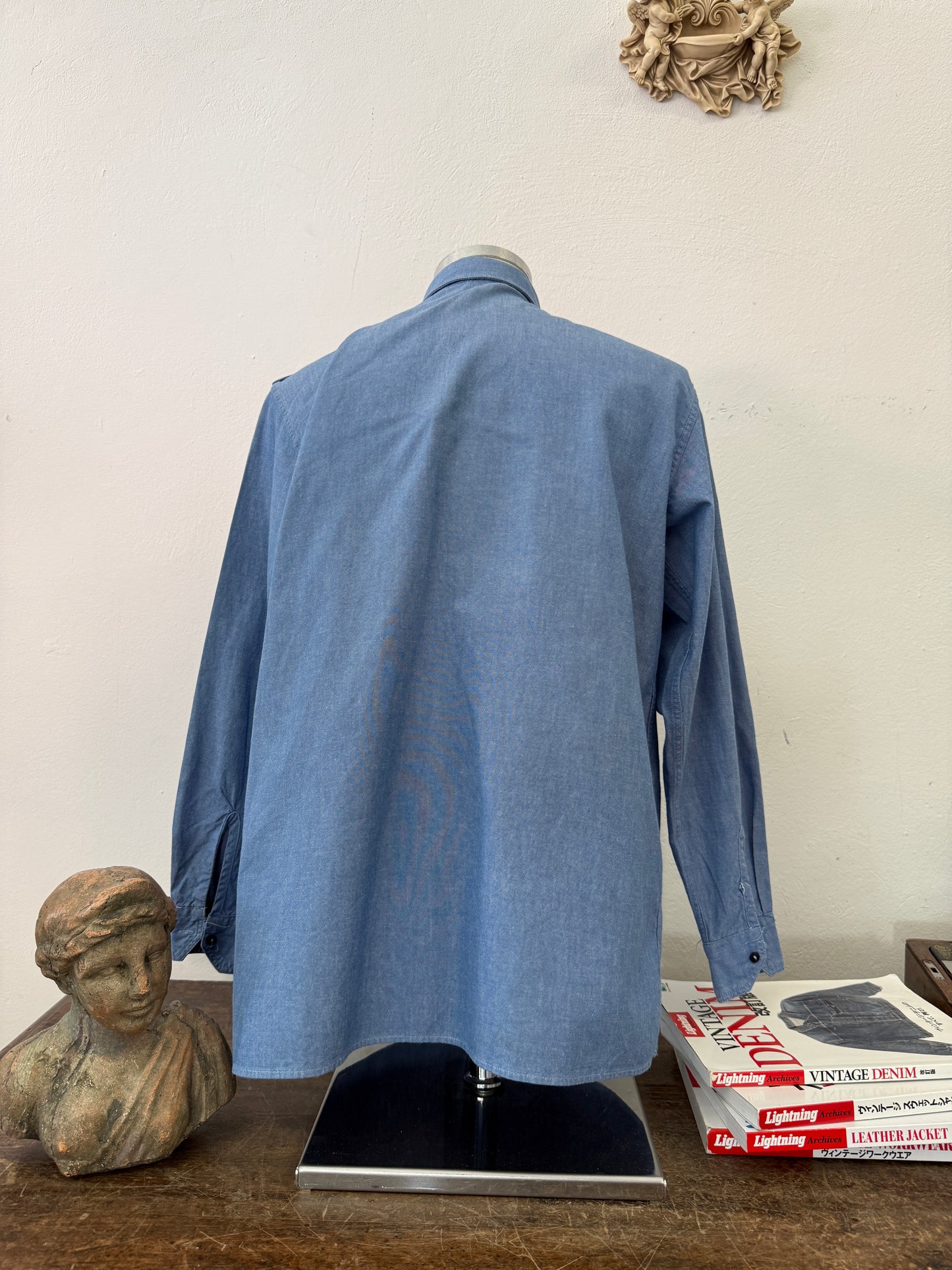 Vintage 90’s Italian Navy Shirt “M/L”