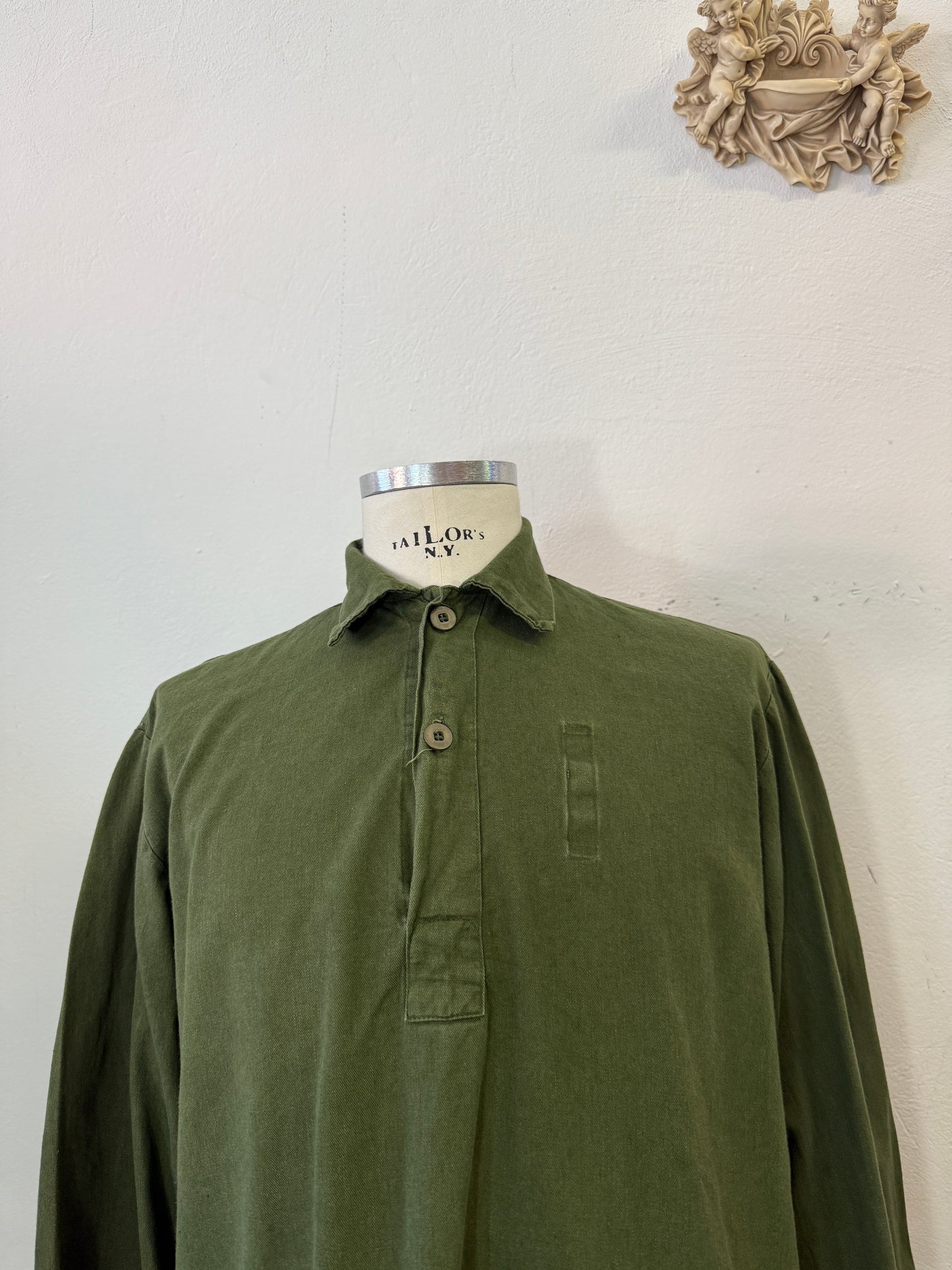Vintage 80’s Swedish Army Shirt “L”