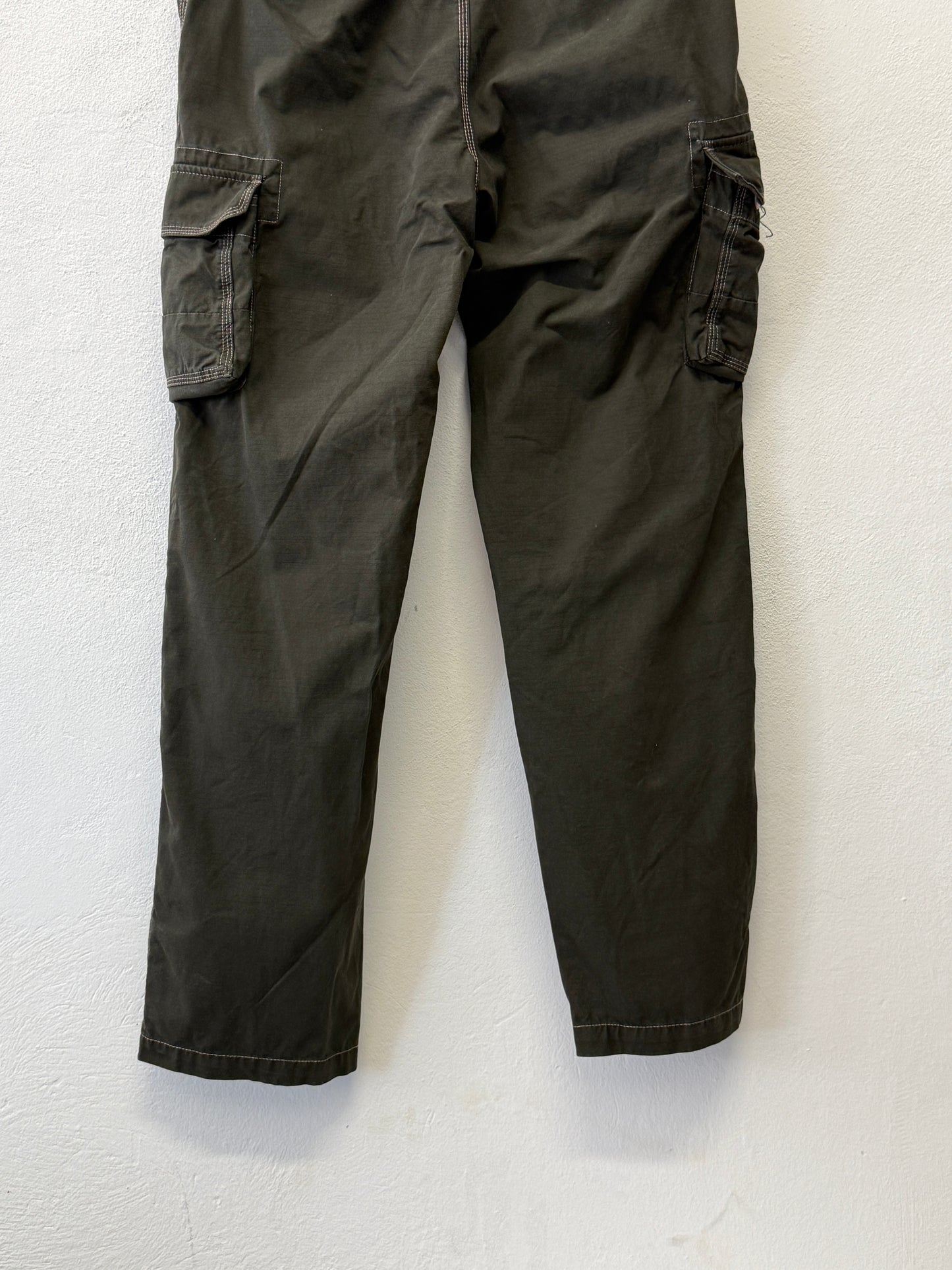 Vintage 90’s Cargo Pants “W35”