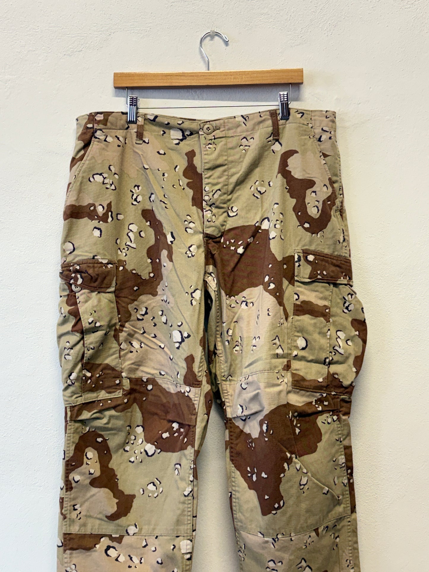 Vintage Desert Chocolate Cargo Pants Us Army “W38”