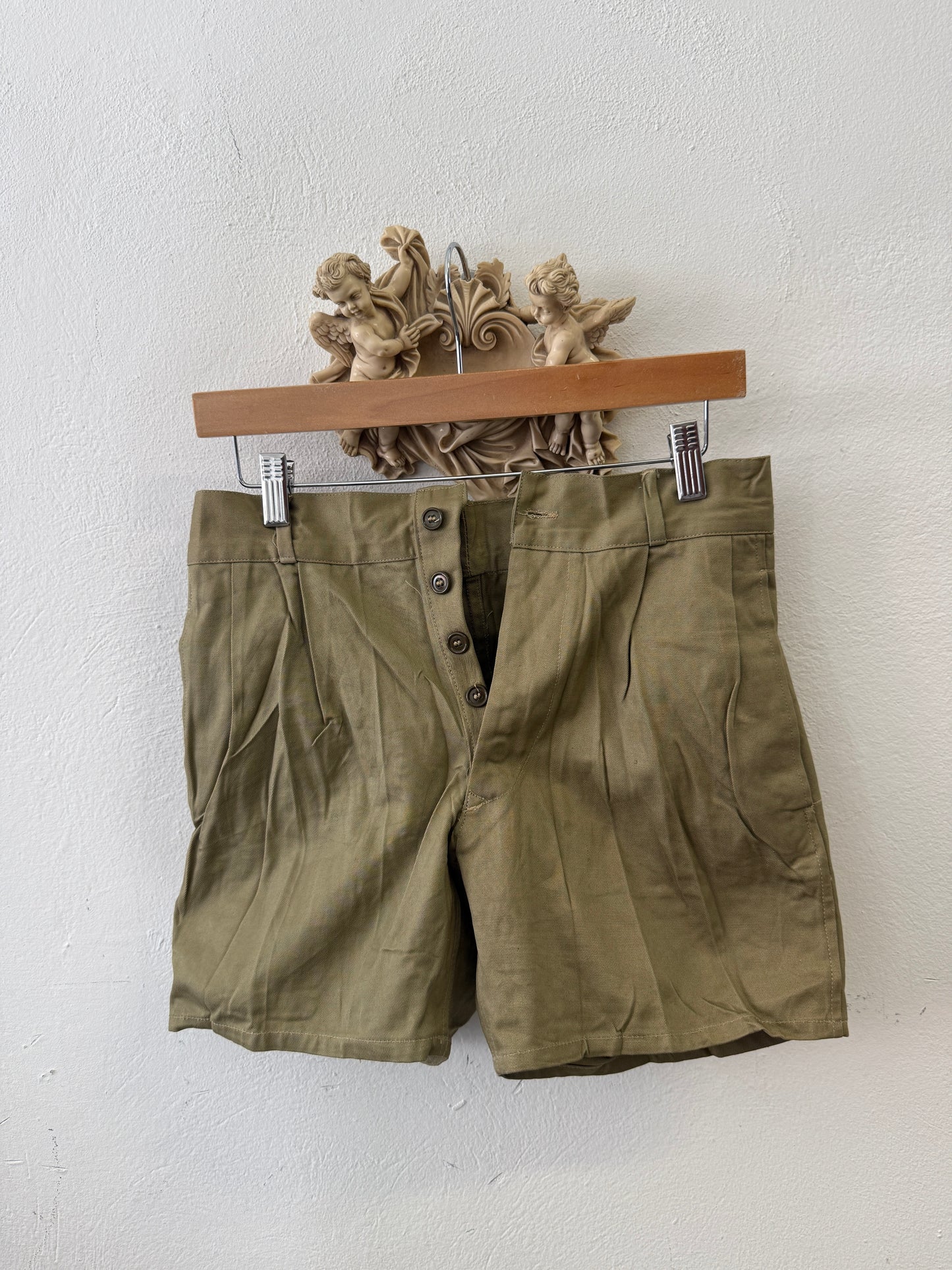 Vintage Italian Army Shorts with Buttons 76 cm