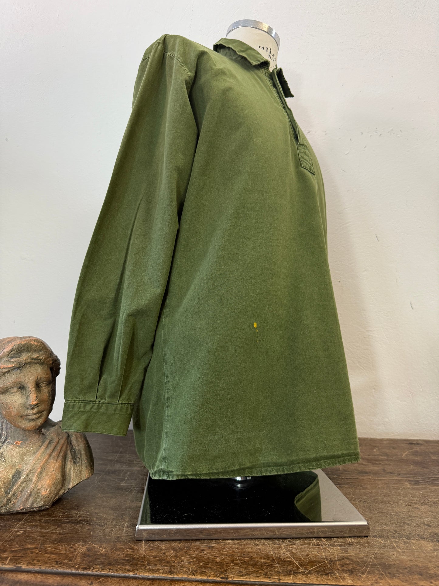 Vintage 80’s Swedish Army Shirt “L”