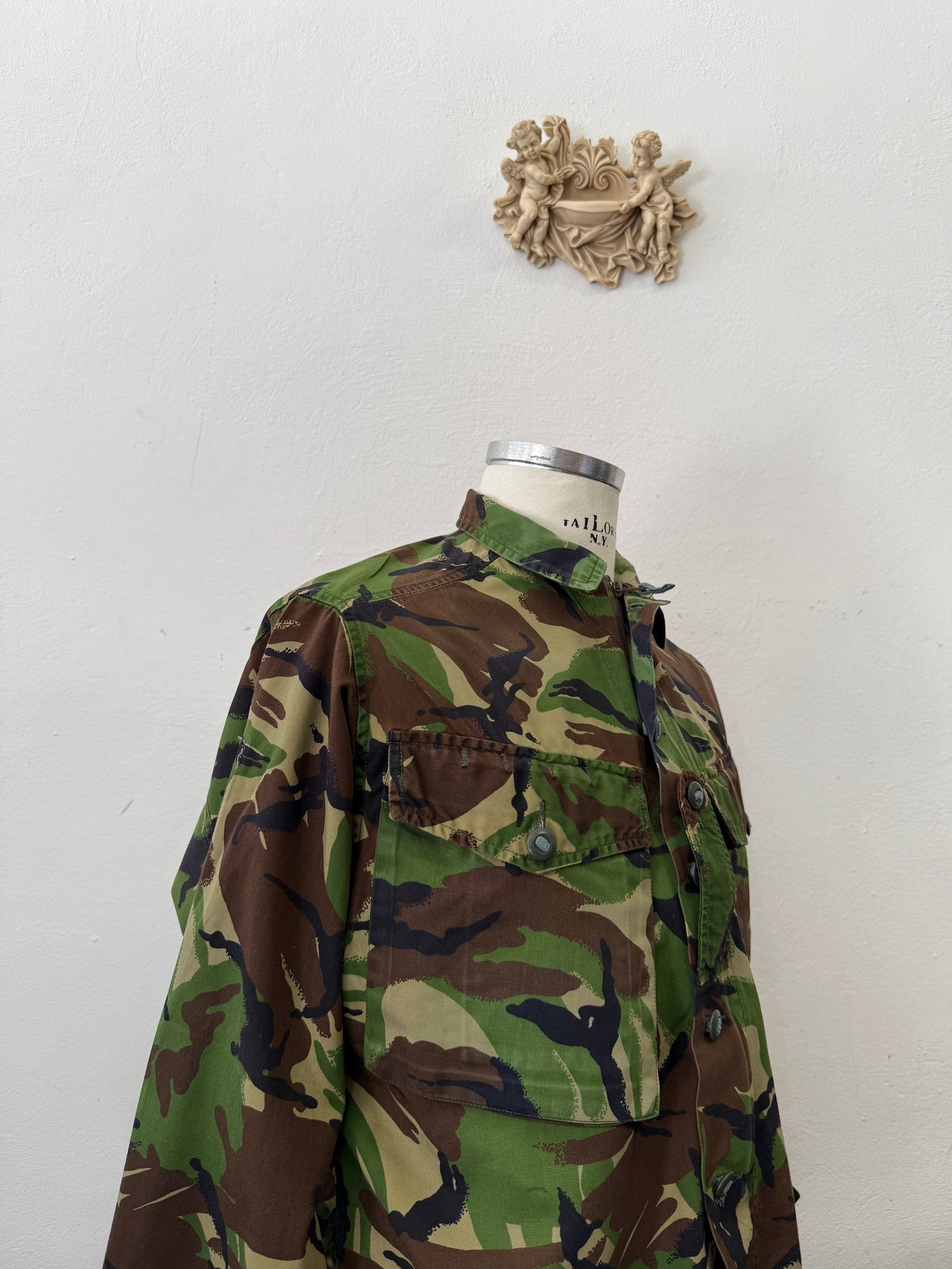 Vintage 90’s British Army Camo Jackets “S”