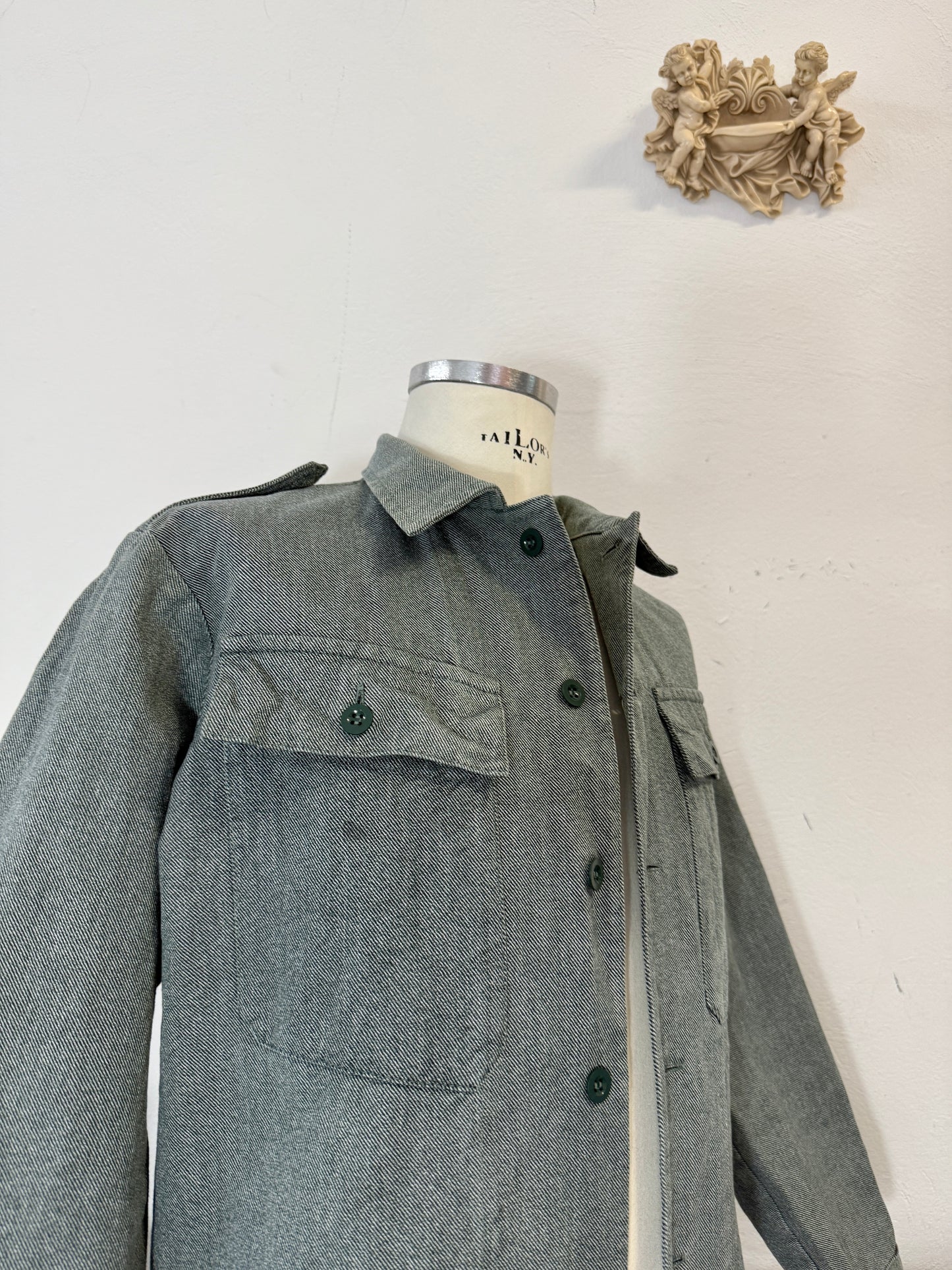 Vintage Swiss Army Jacket “M/L”