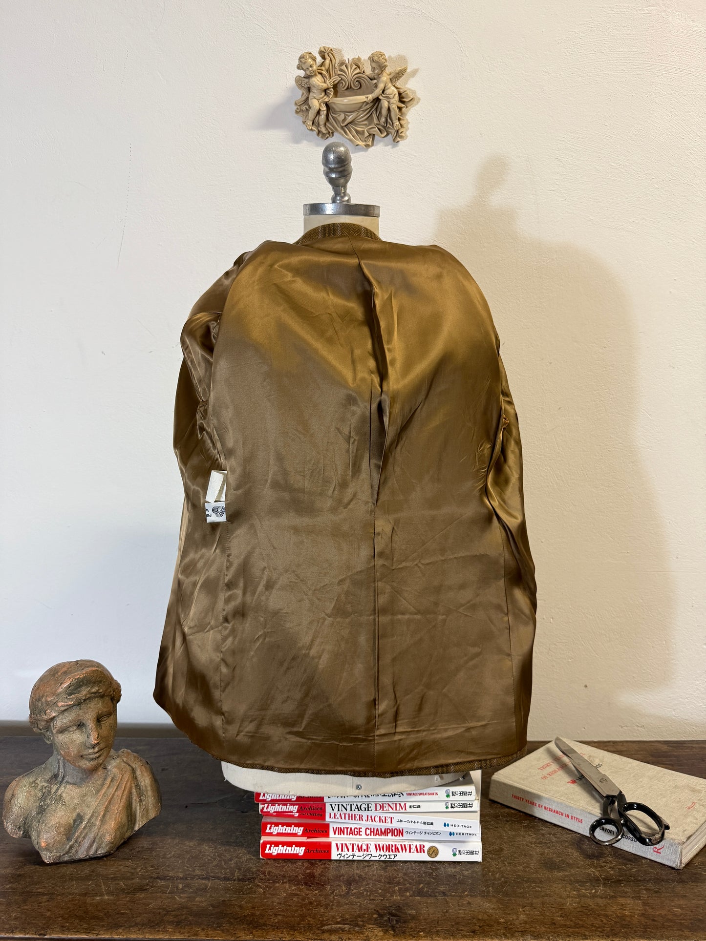 Vintage 100% Wool Women's Blazer “M”