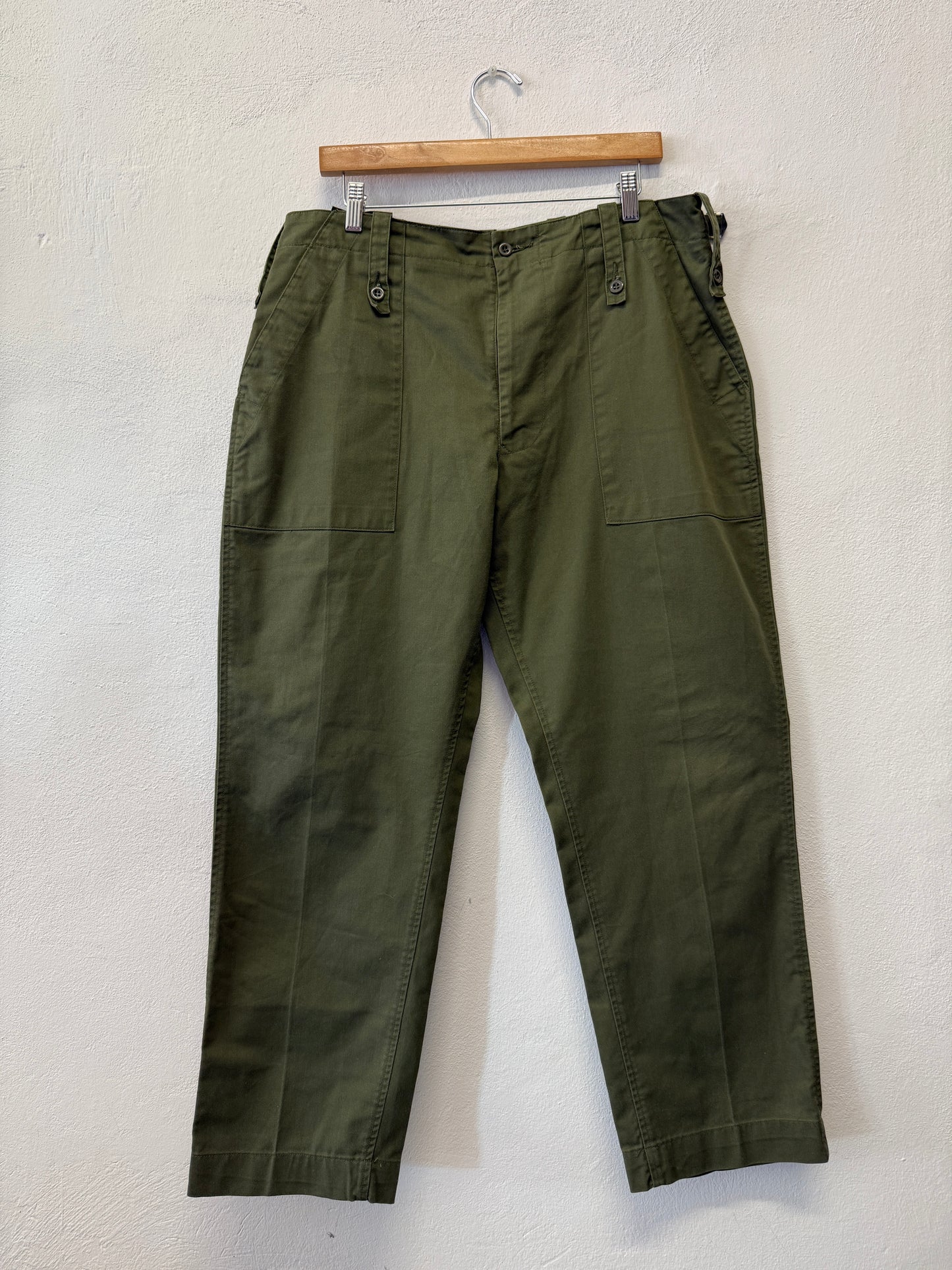 Vintage British Army Pants “W35”