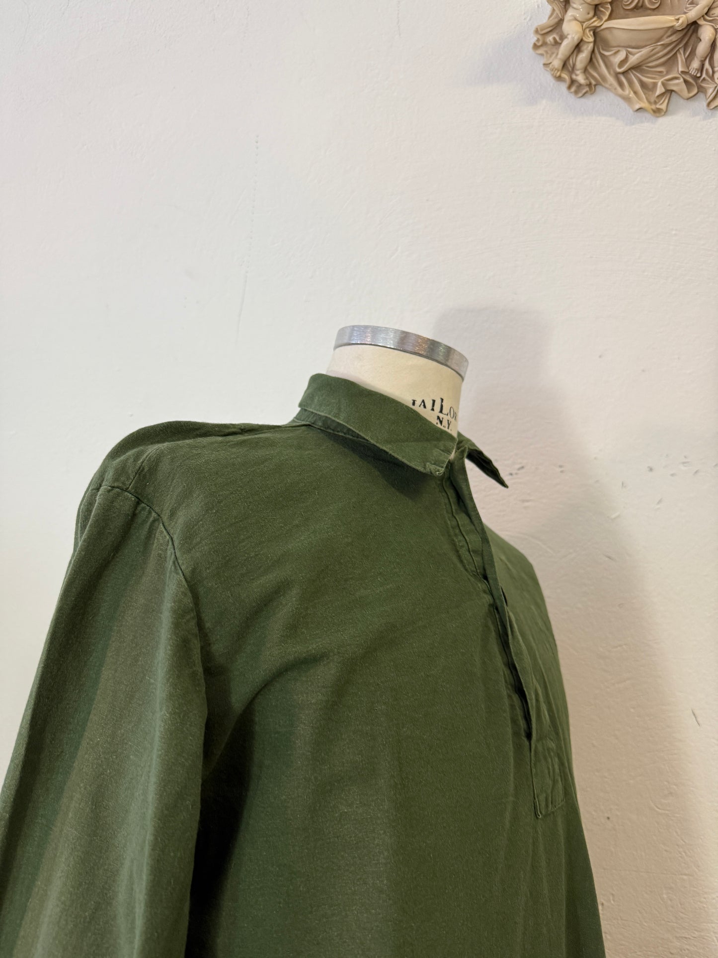 Vintage 80’s Swedish Army Shirt “M/L”