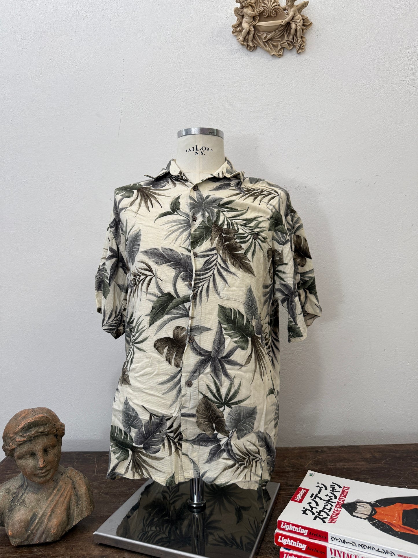 Vintage Hawaiian Shirt “L”