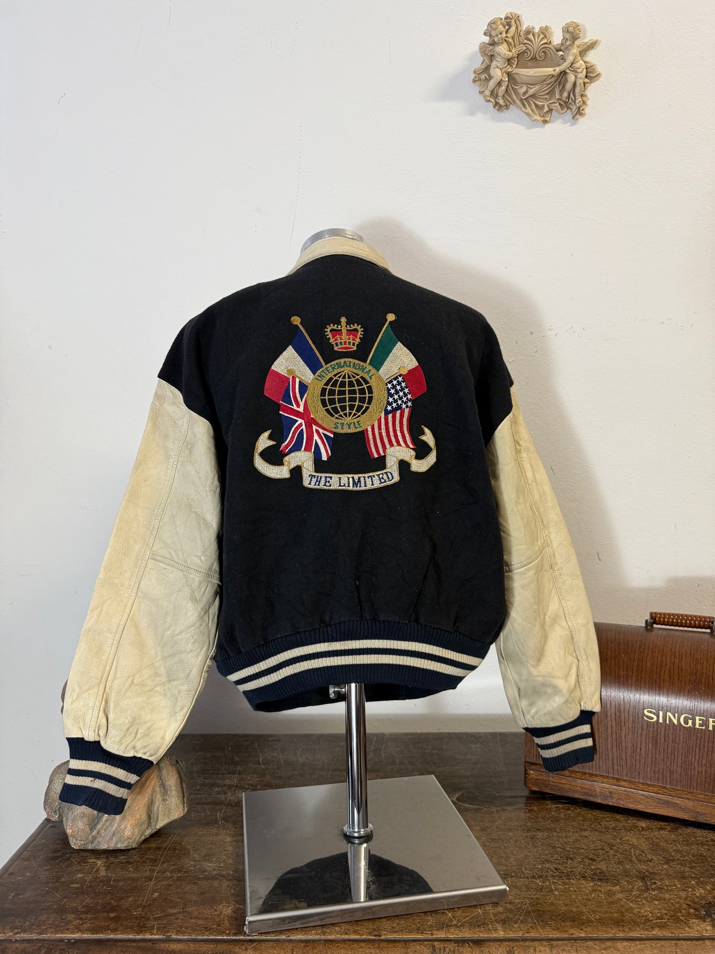 Vintage 90’a Varsity Jacket Made in Korea “M/L”