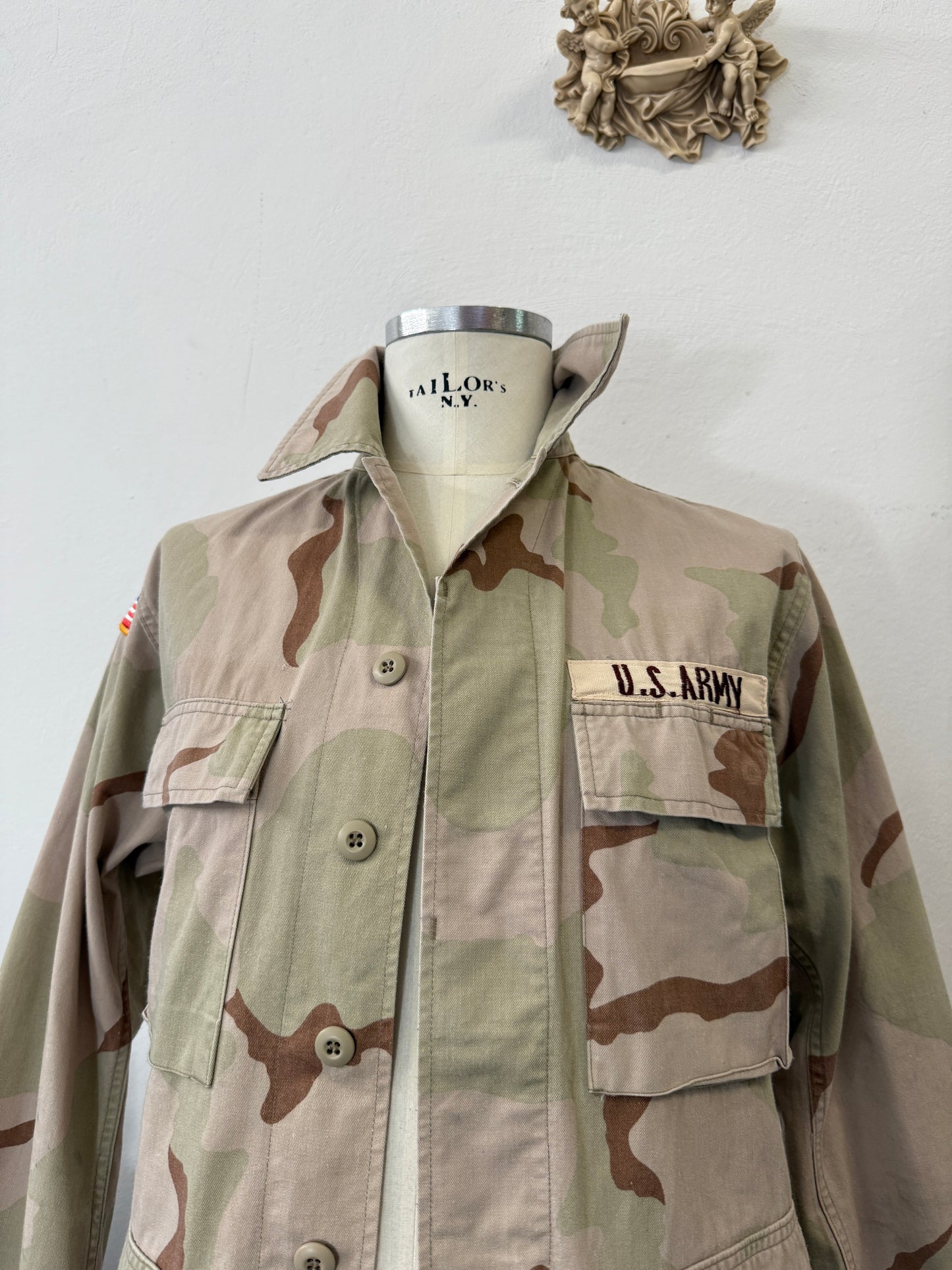 Vintage Us Army Desert Camo Jacket “M”