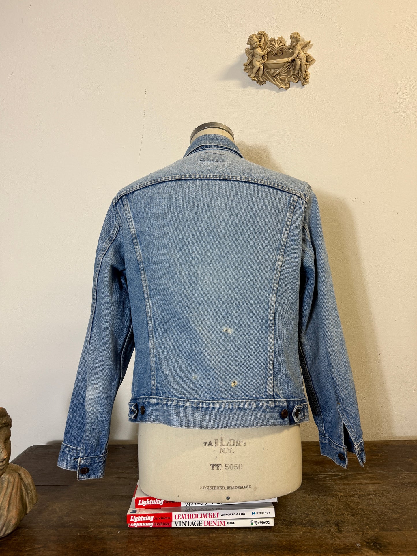Vintage Levi’s Jacket Made in Usa “M”