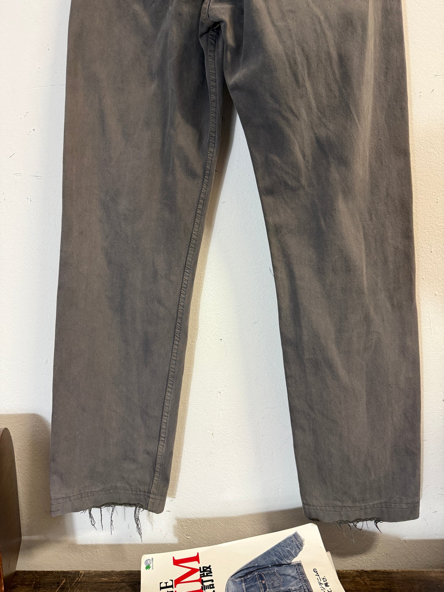 Vintage Levi’s 501 “W32 L32”