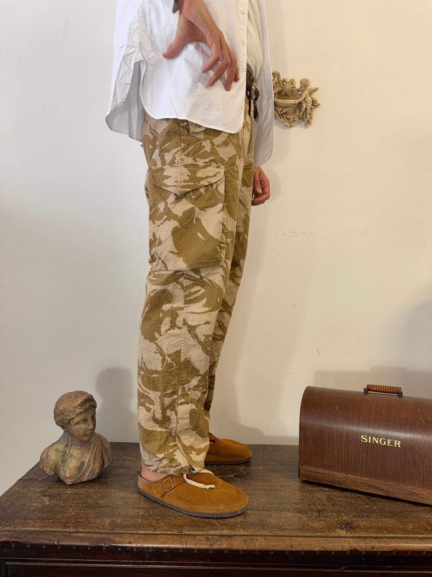 Vintage 90’s British Army Military Windproof Trousers Desert Camo “W34”