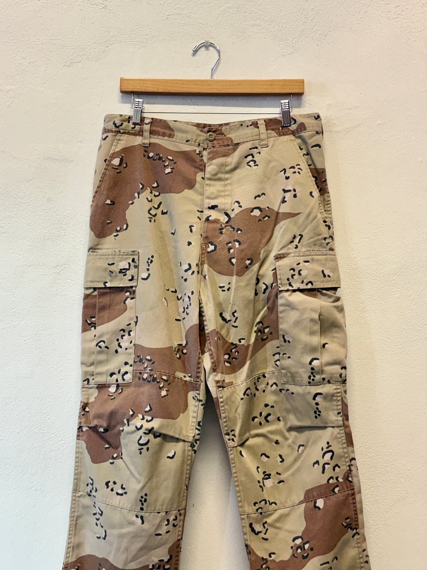 Vintage Desert Chocolate Cargo Pants Us Army “W33”