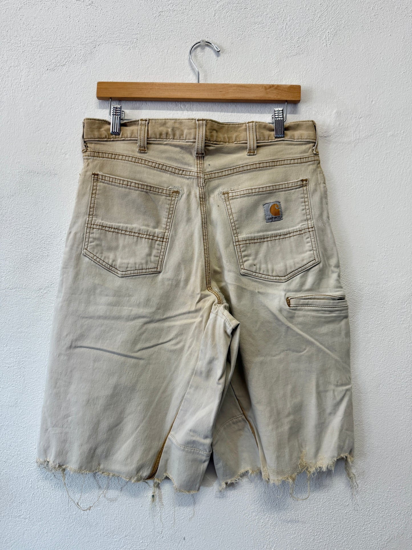 Vintage Carhartt Short “W33”