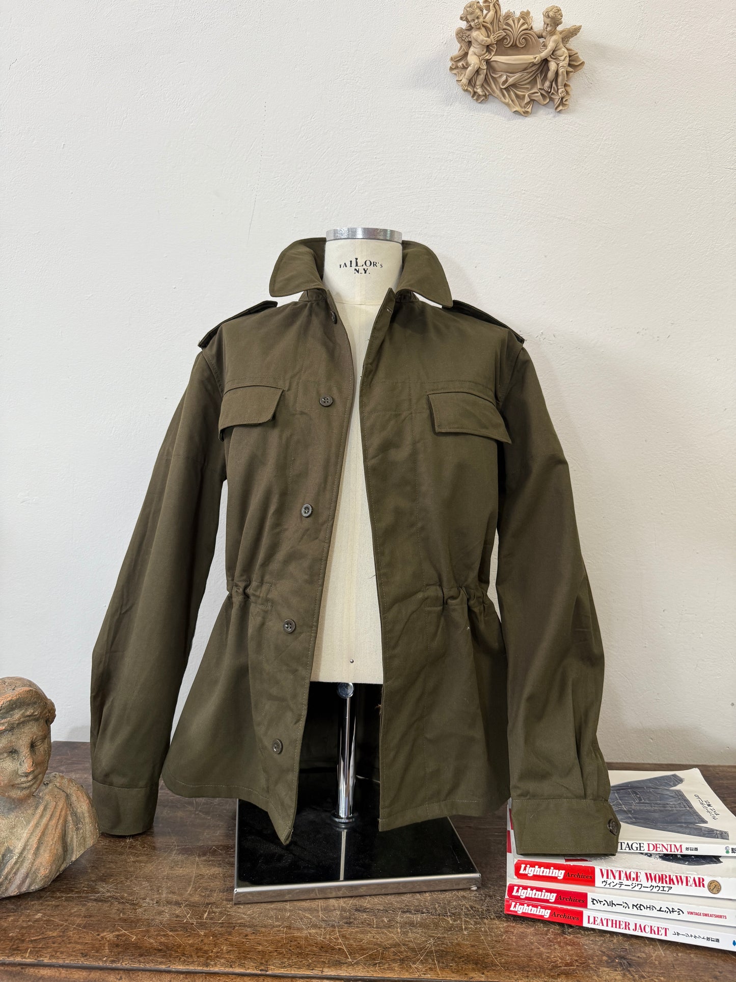 Vintage 90’s Czech Army Jacket “XL”