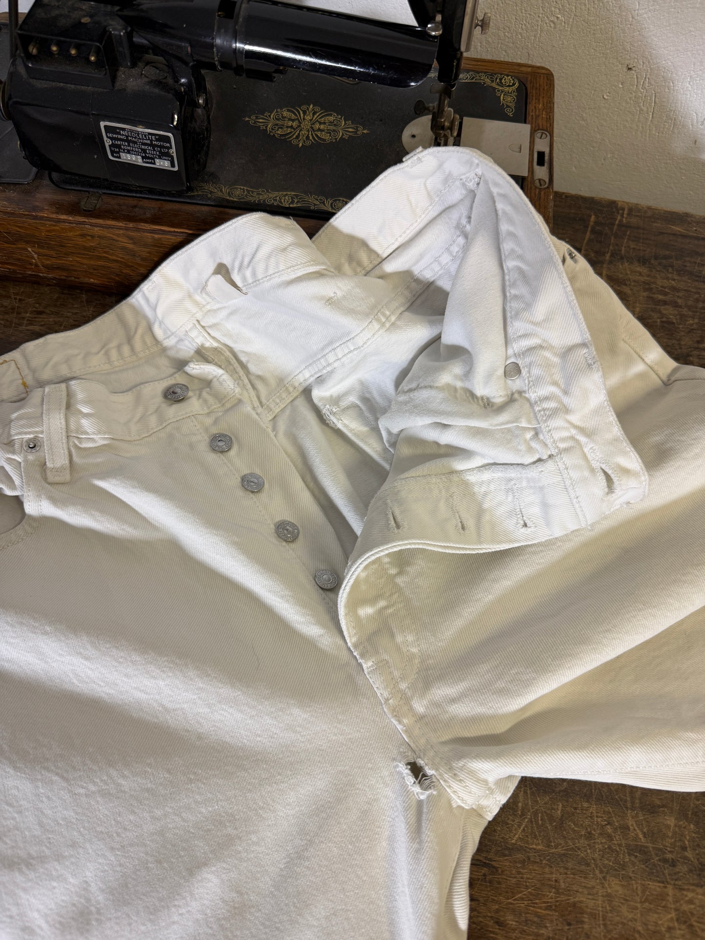 Vintage Levi’s 501 Made in Mexico “W36 L34”