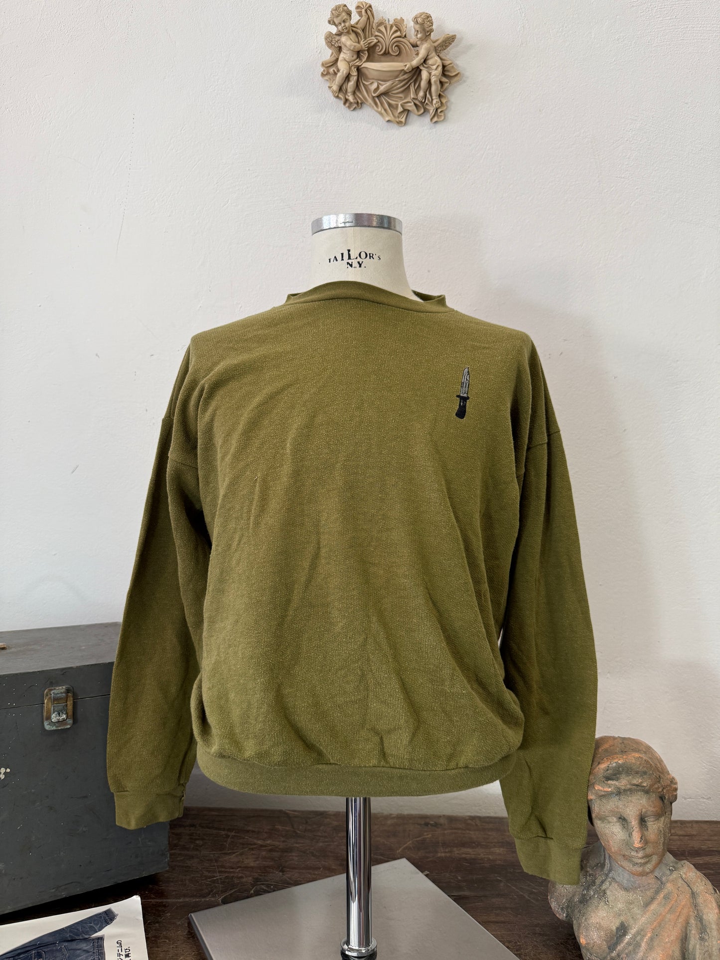 Vintage British Army Sweatshirt “S/M”