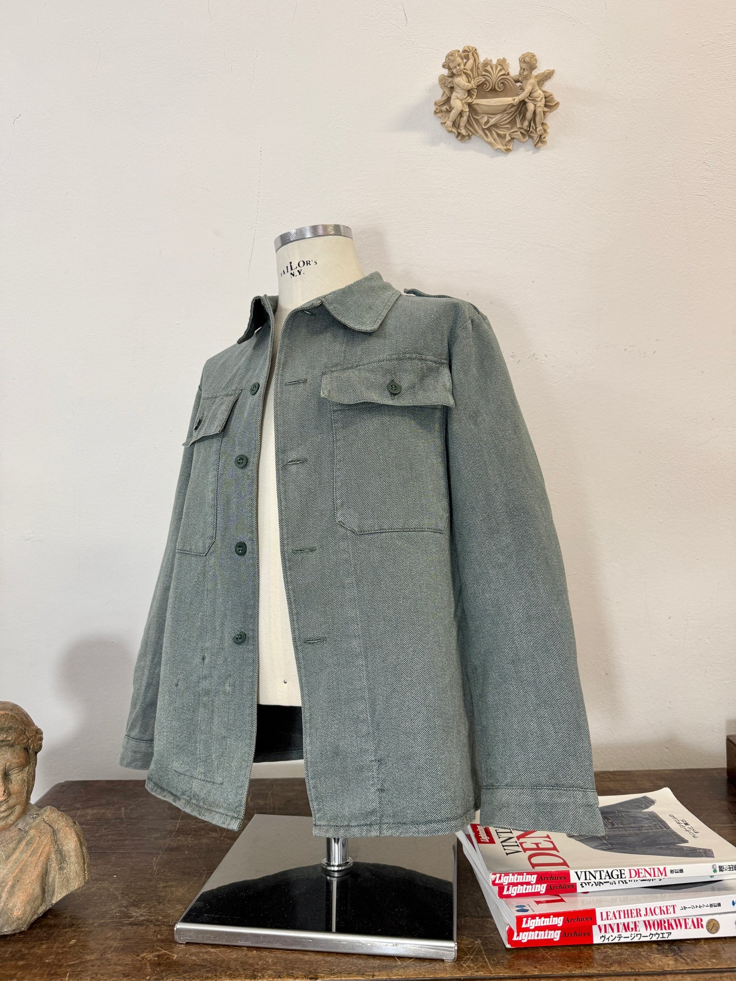 Vintage Swiss Army Jacket “M/L”