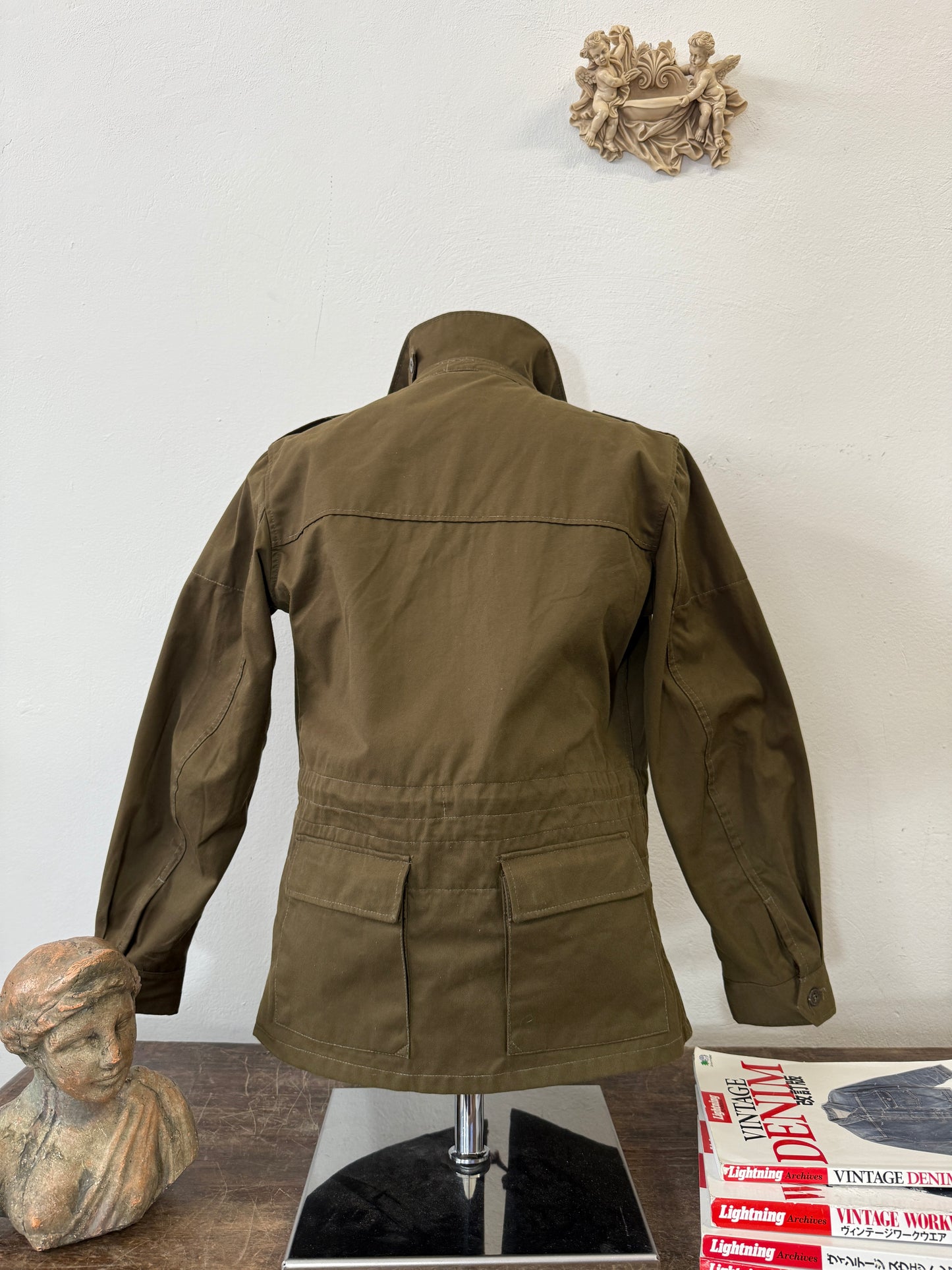 Vintage 90’s Czech Army Jacket “S/M”