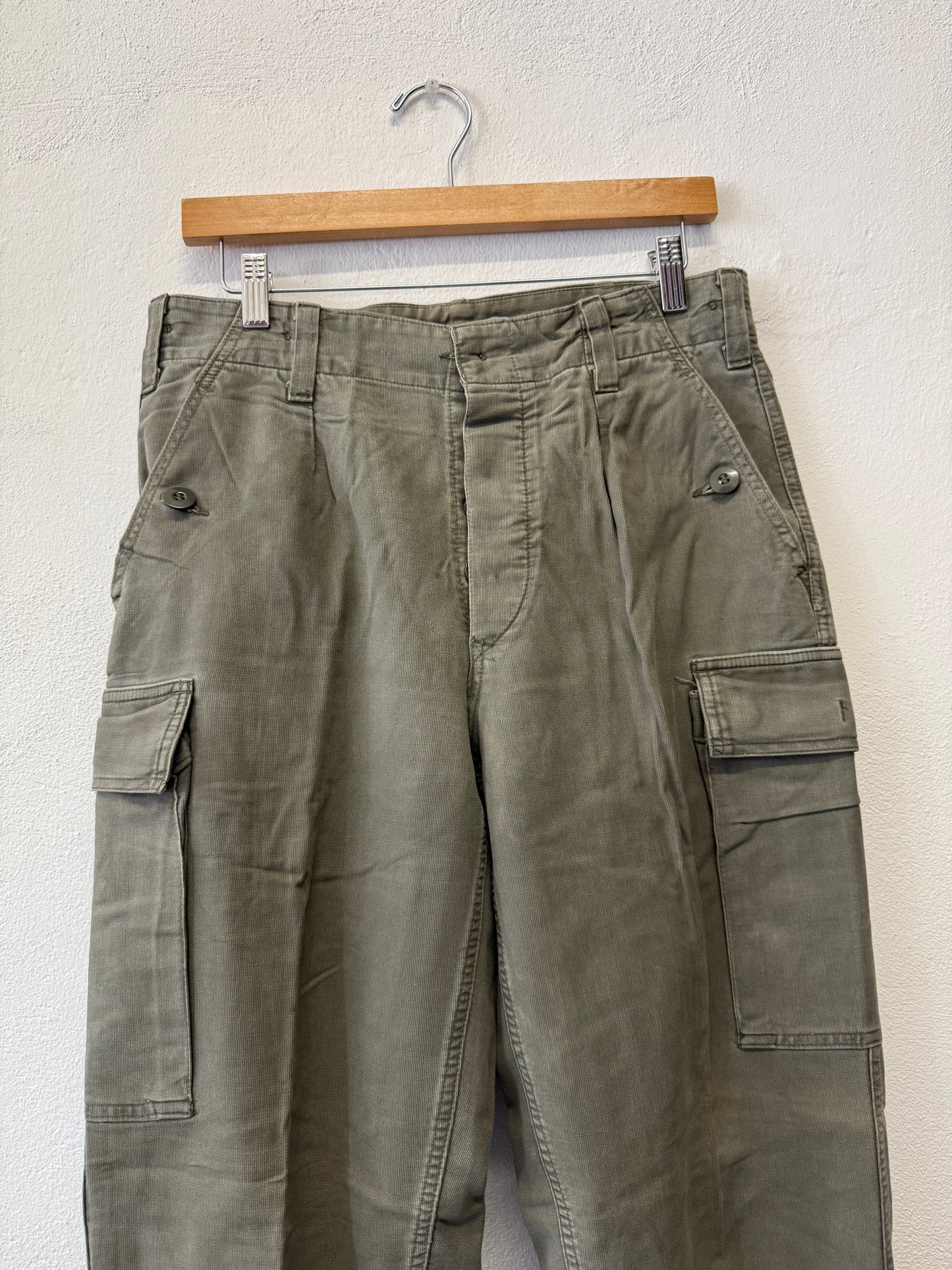 Vintage 80’s German Army Moleskin Cargo Pants “W31”