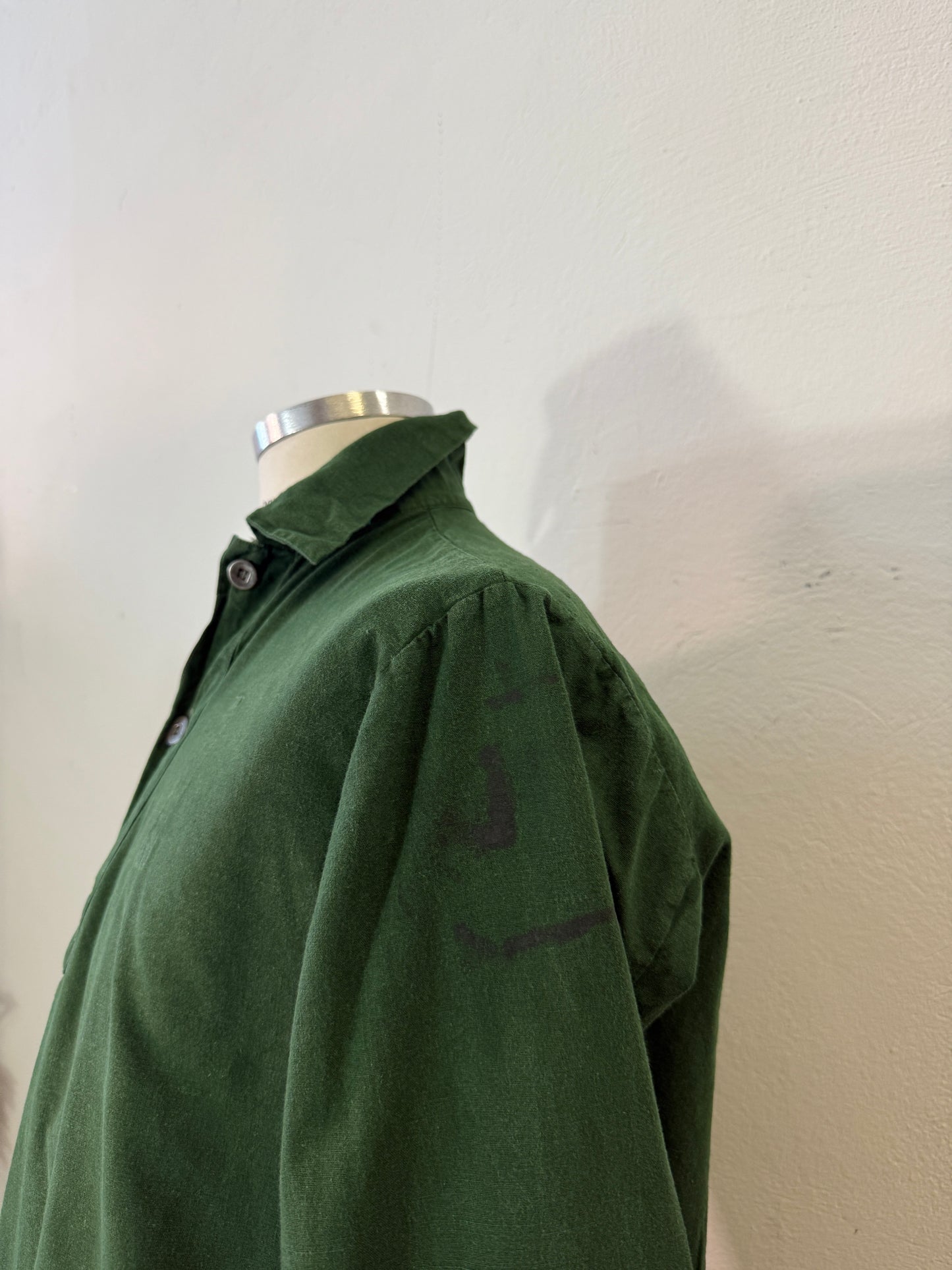 Vintage 80’s Swedish Army Shirt “M”