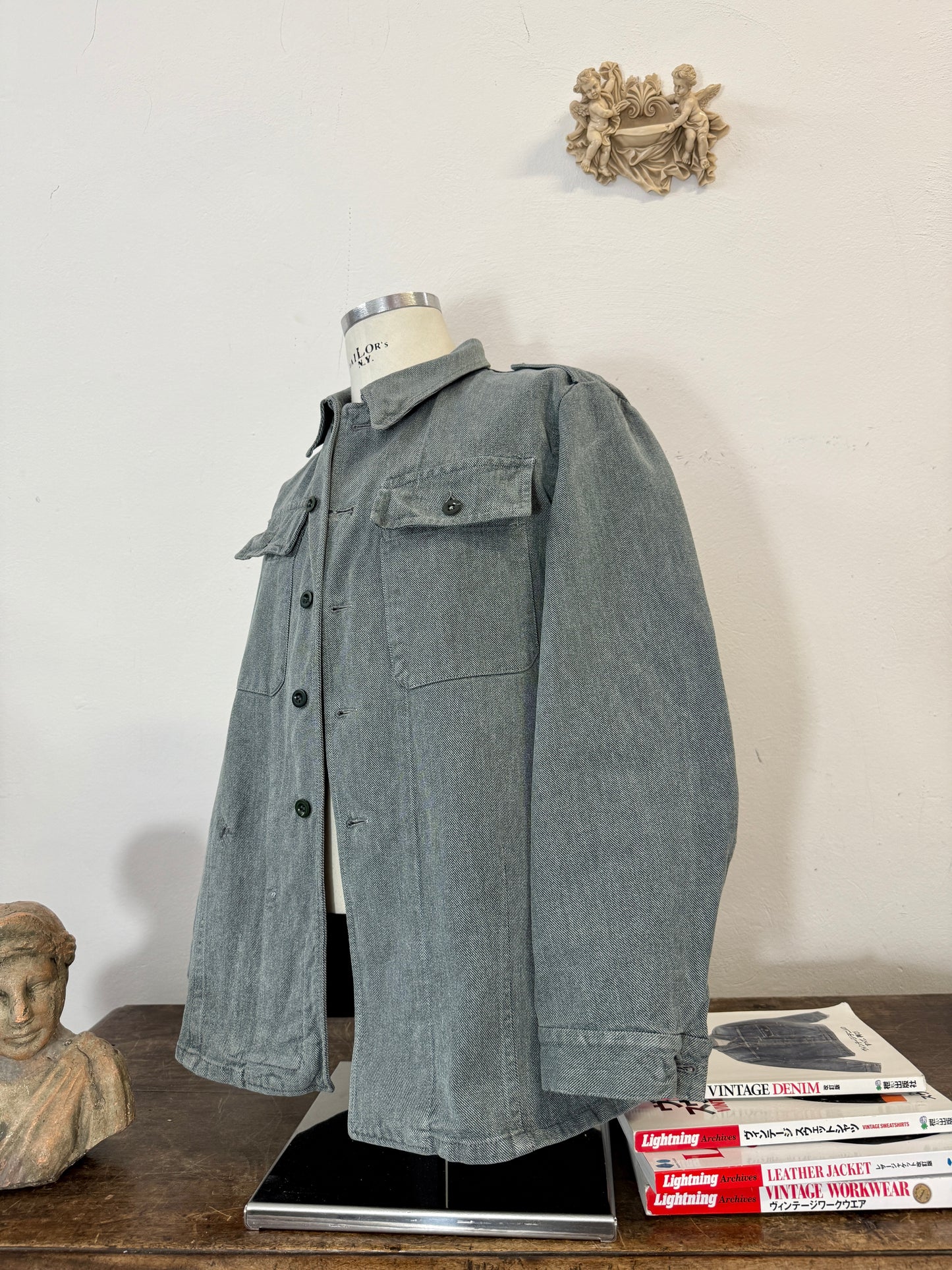 Vintage Swiss Army Jacket “M/L”