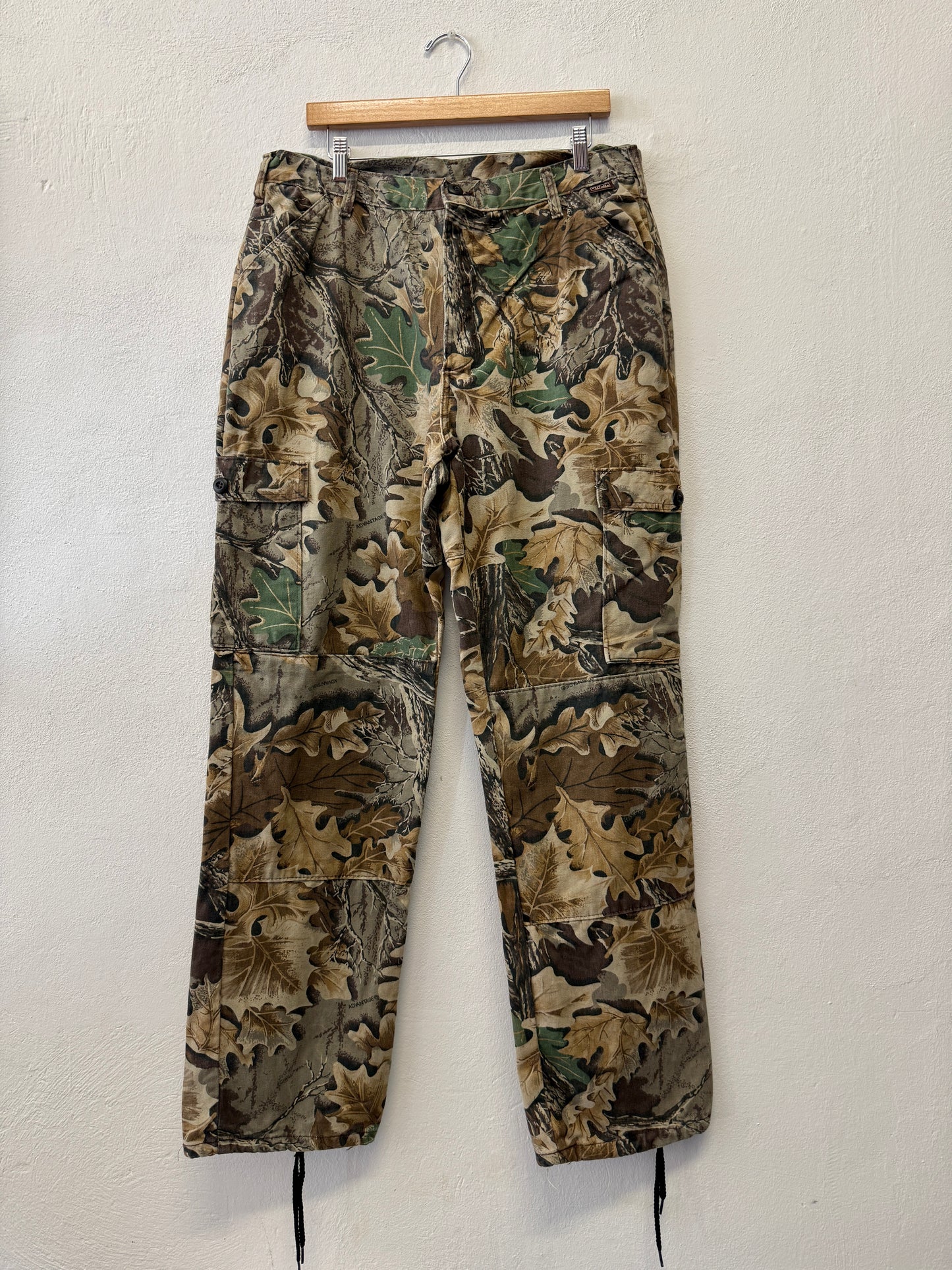Vintage Walls Realtree Cargo Pants Made in Usa “W35”