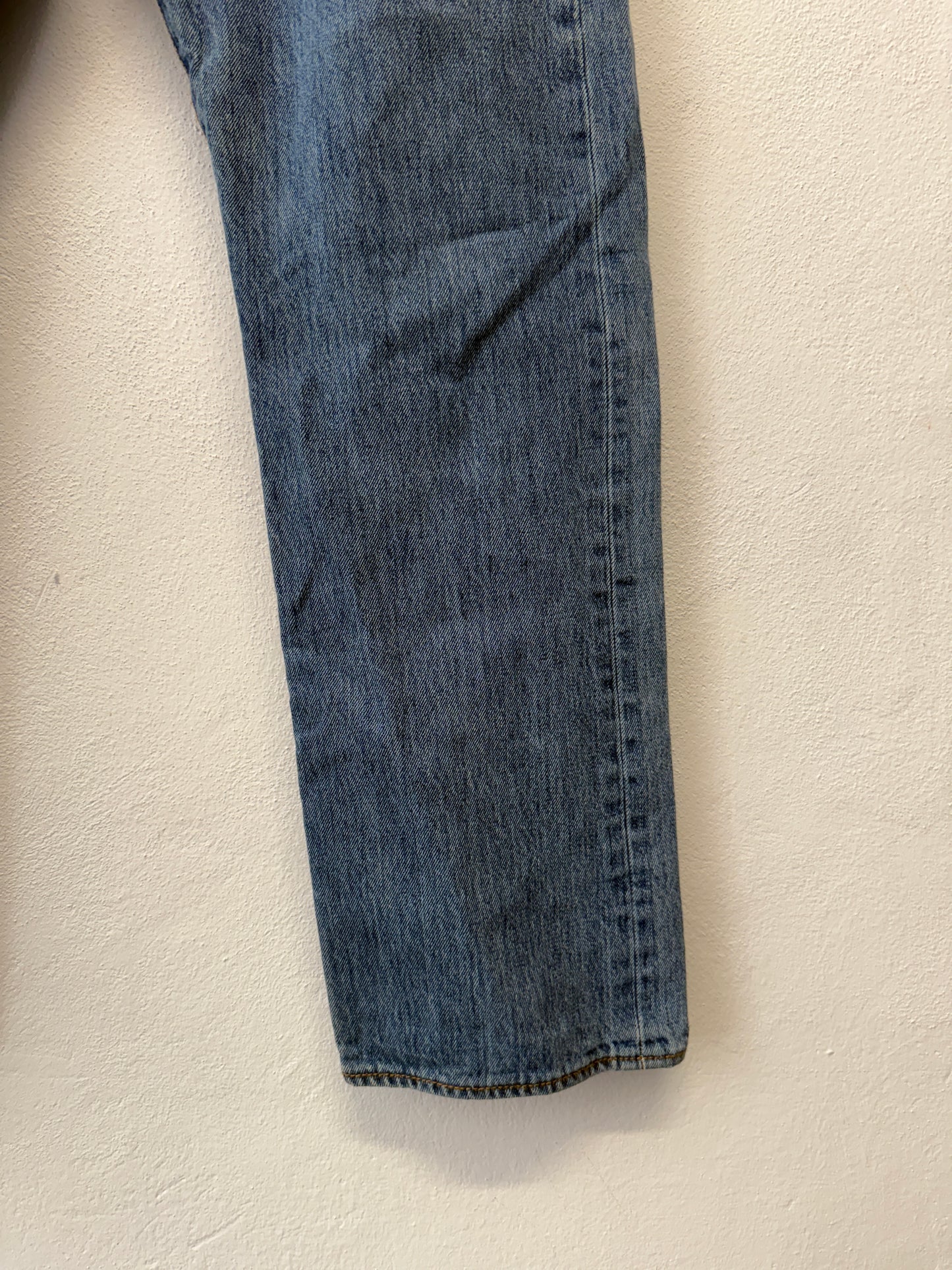 Vintage Levi’s 501 “W34 L30”