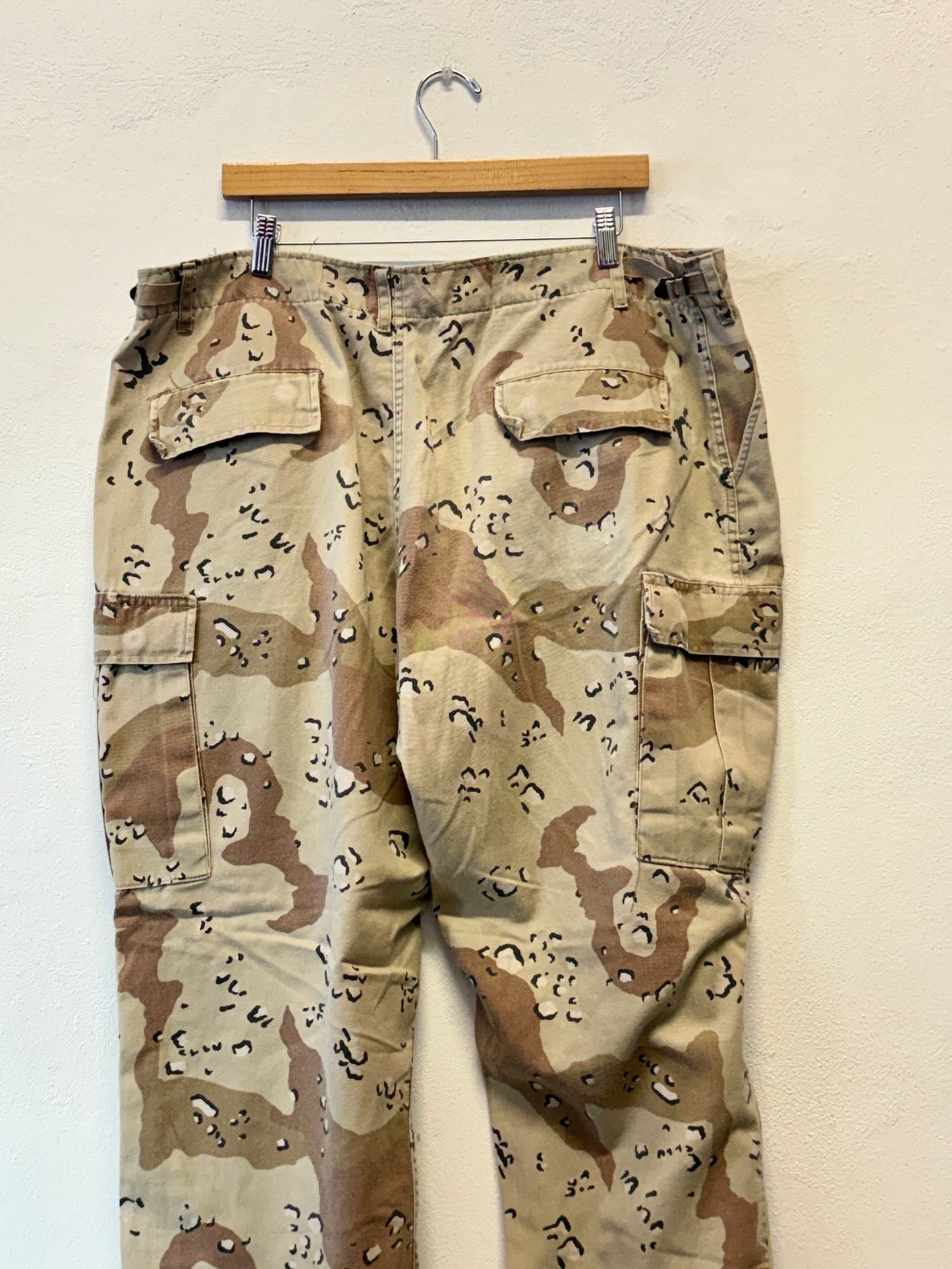 Vintage Desert Chocolate Cargo Pants Us Army “W40”