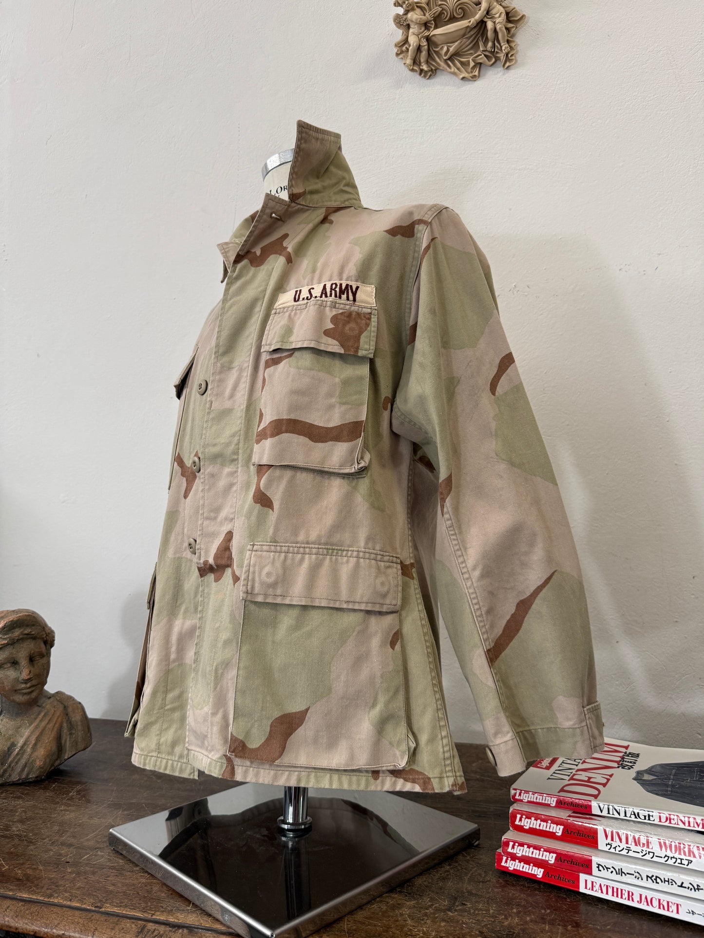 Vintage Us Army Desert Camo Jacket “M”