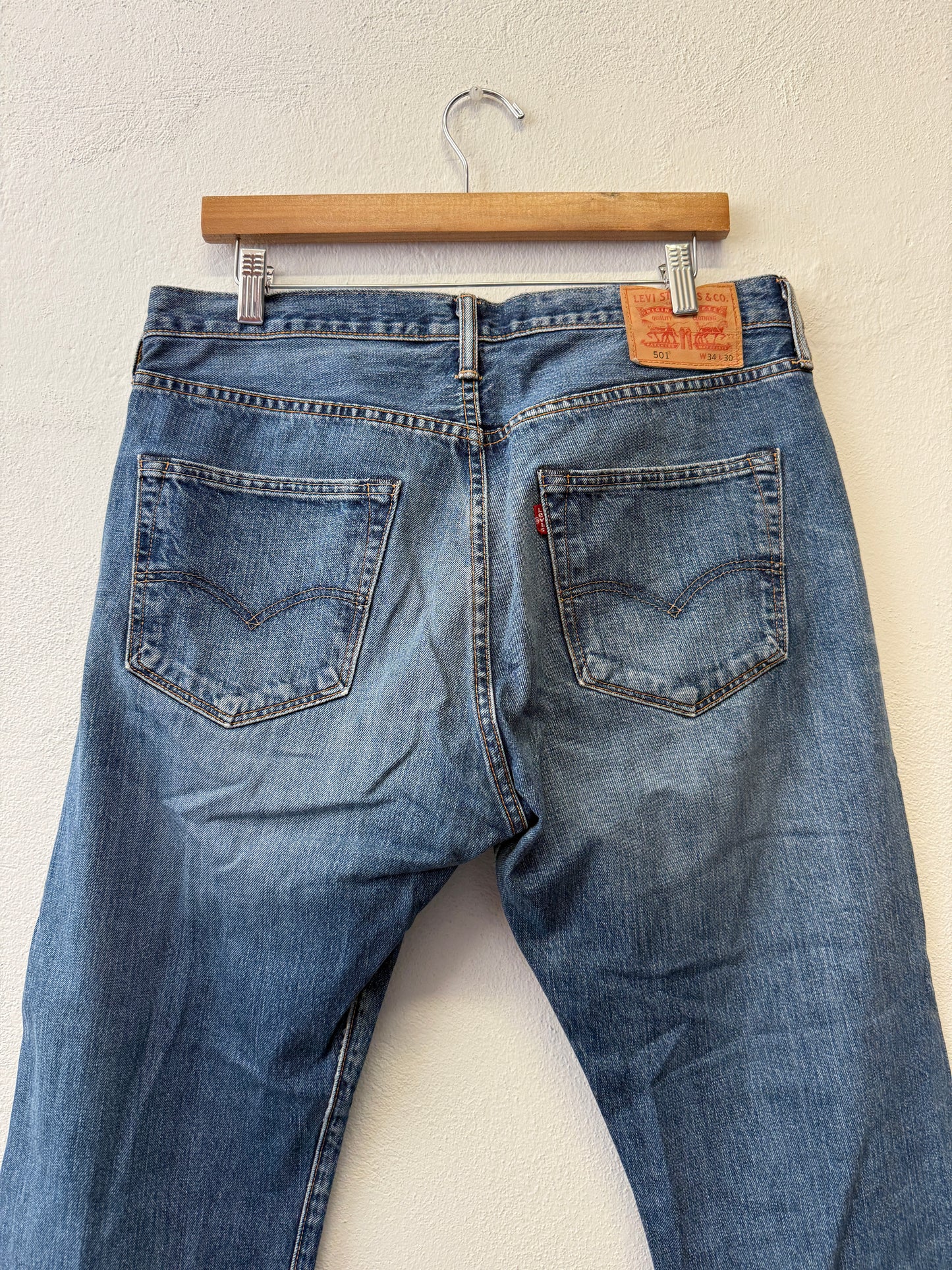 Vintage Levi’s 501 “W34 L30”