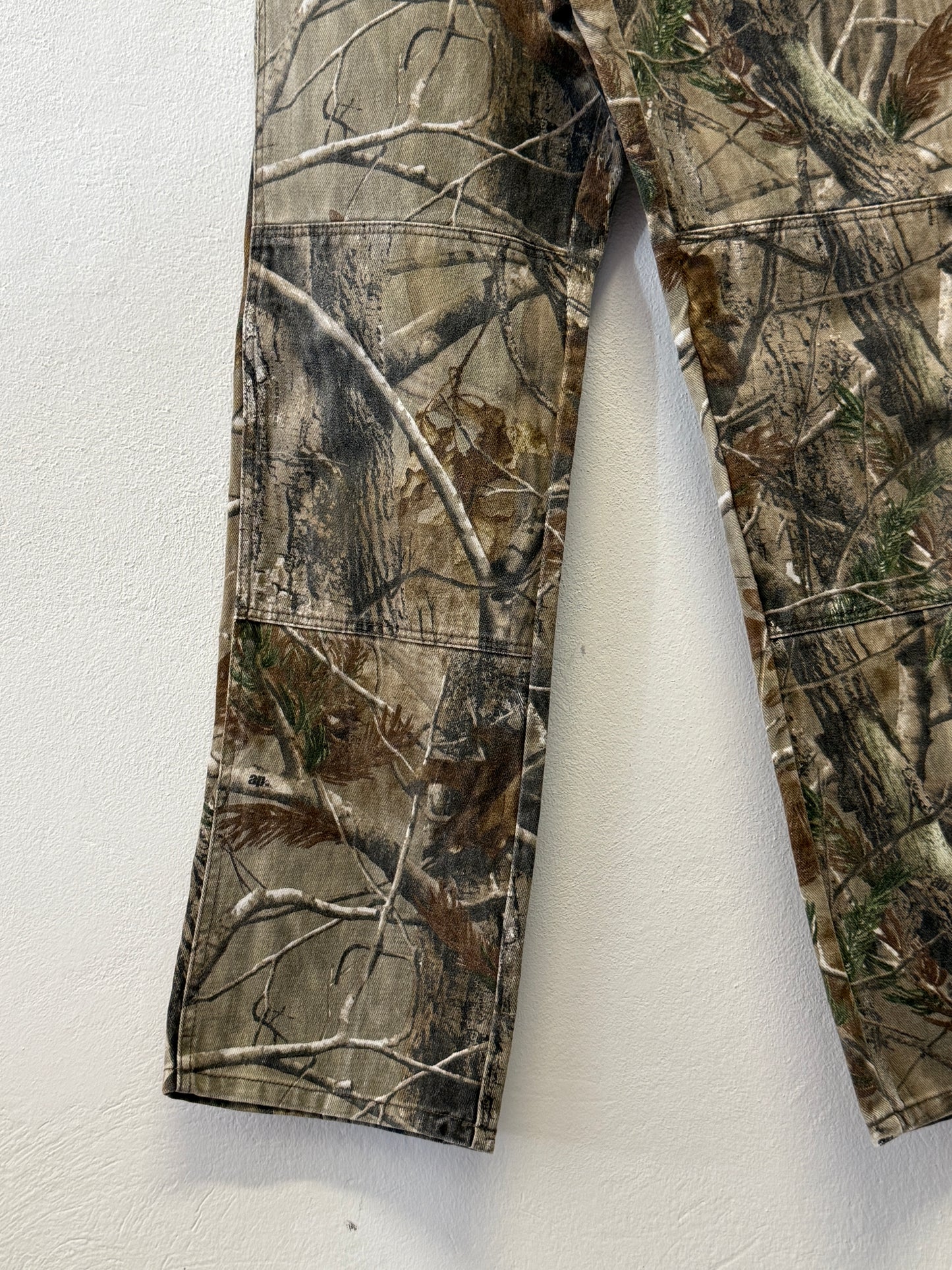 Vintage Realtree Cargo Pants “W31”