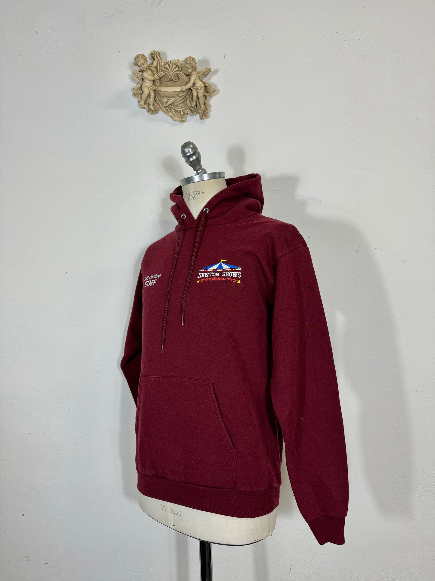 Newton Shows Hoodie Made in Usa “S”