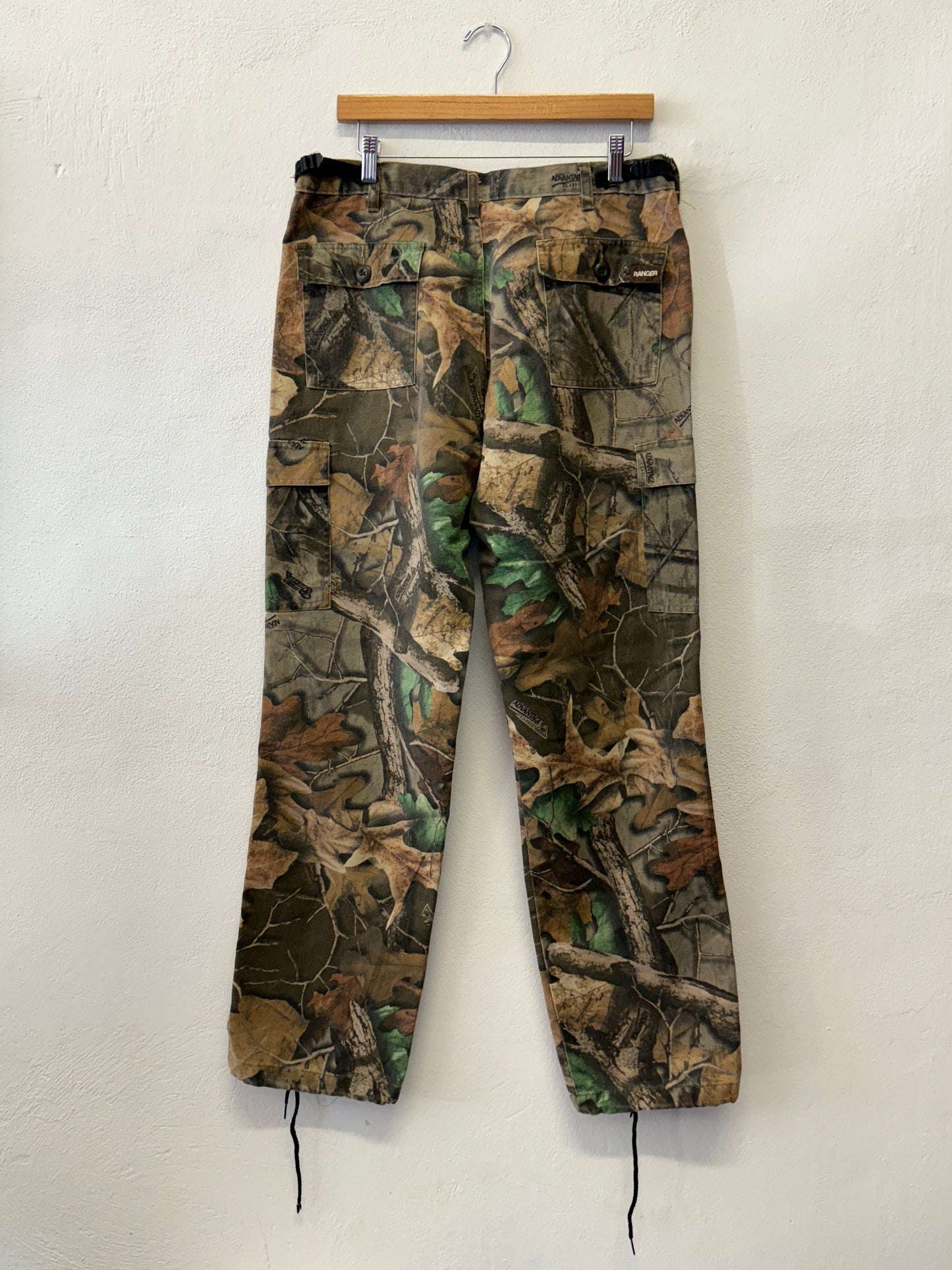 Vintage Realtree Cargo Pants “W34”