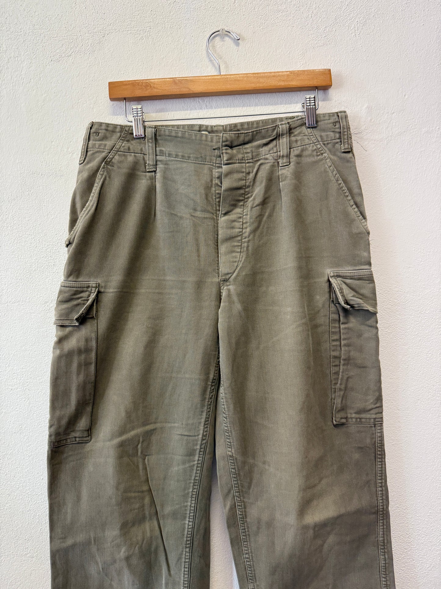 Vintage 80’s German Army Moleskin Cargo Pants “W33”