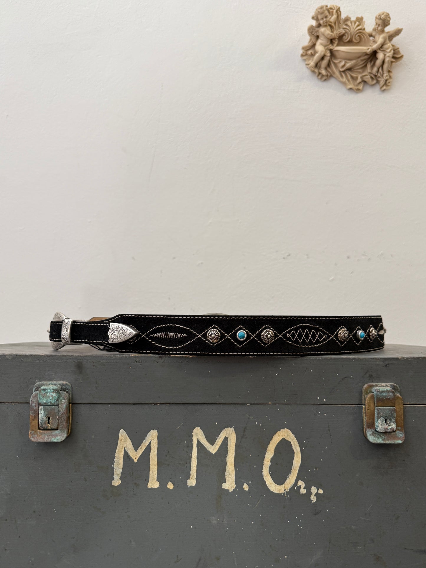 Suede Belt with Embroidery - Henry