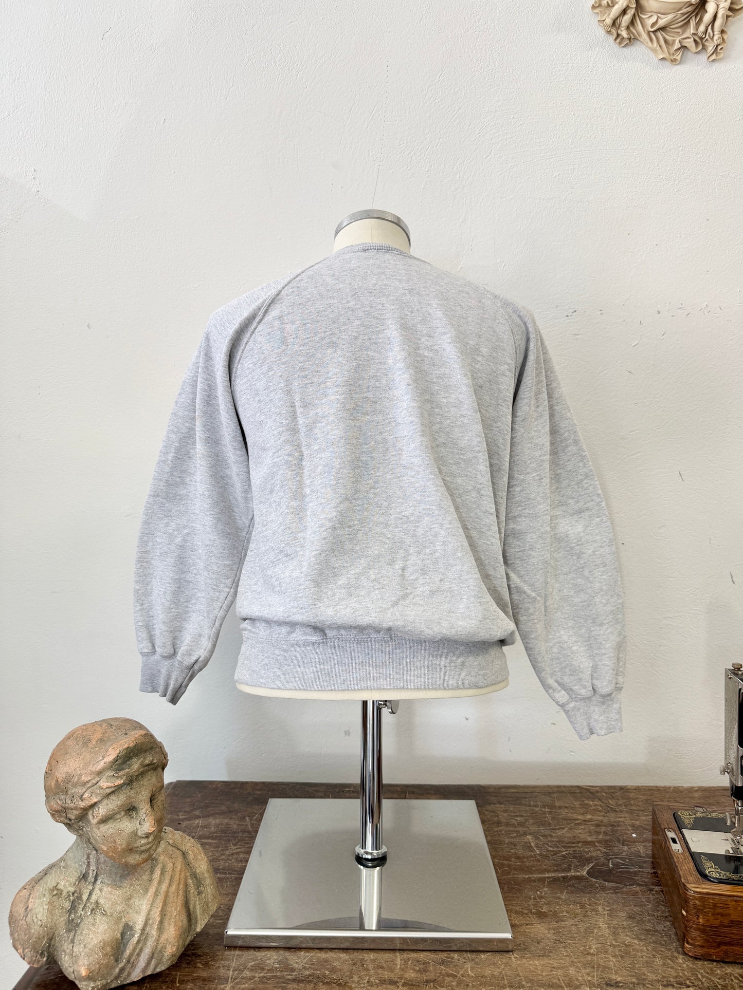 Vintage British Army Sweatshirt “S/M”