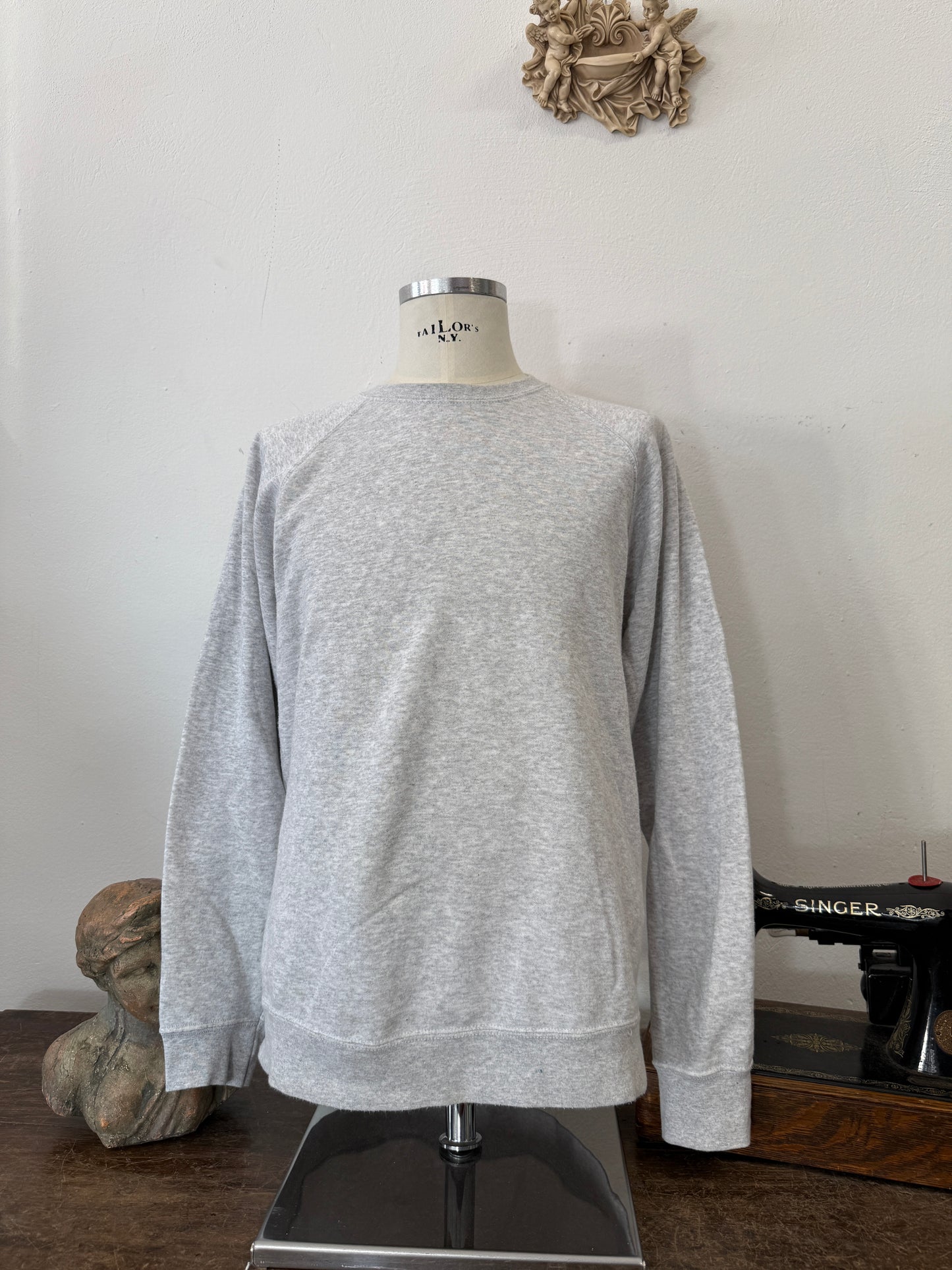 Vintage British Army Sweatshirt “L”