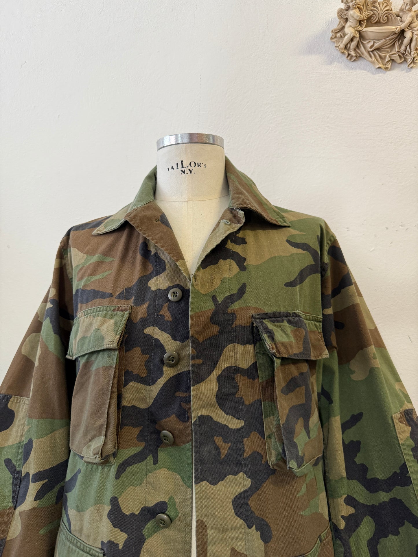 Vintage Woodland Camo Jacket “L”