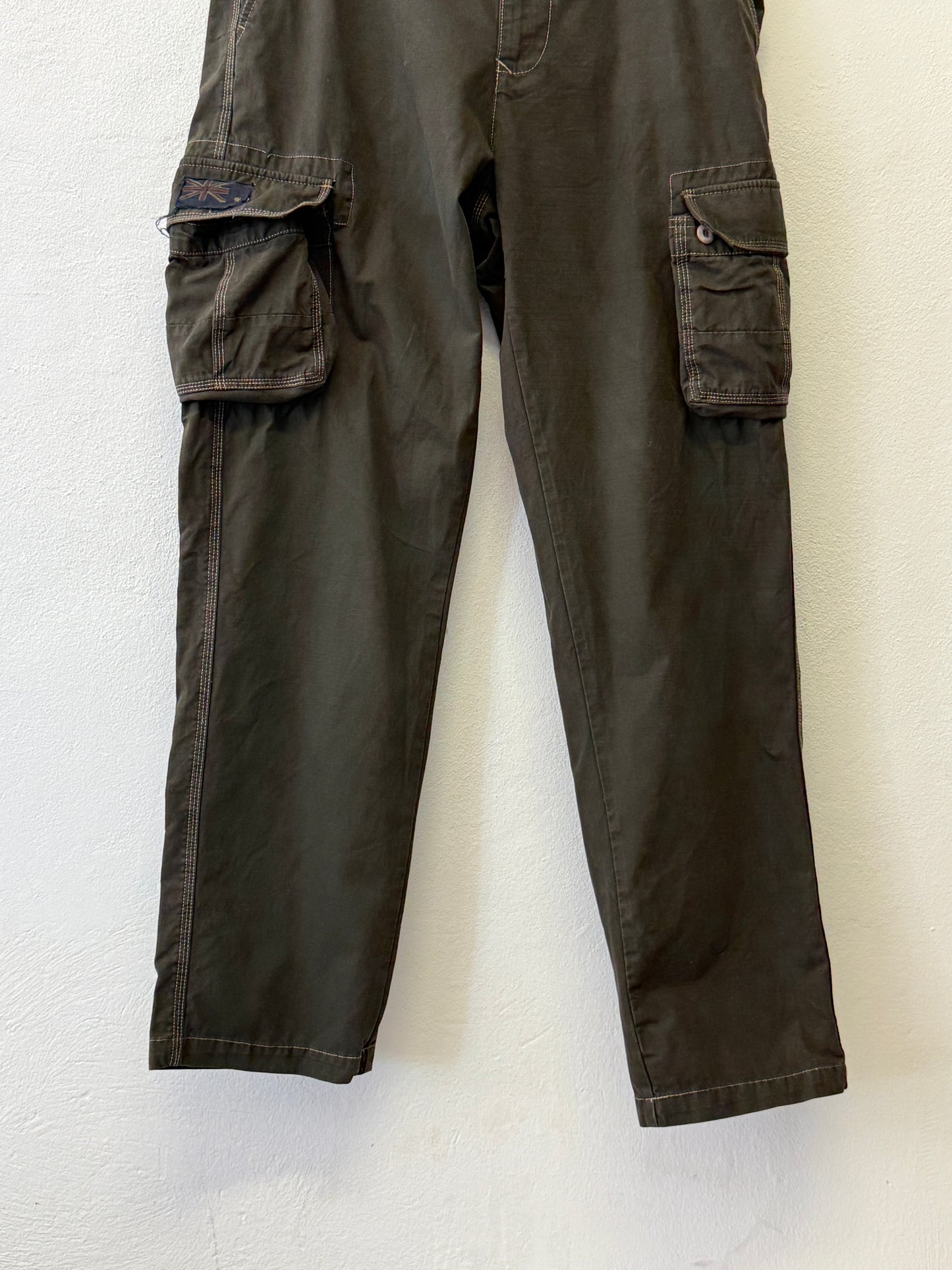 Vintage 90’s Cargo Pants “W35”