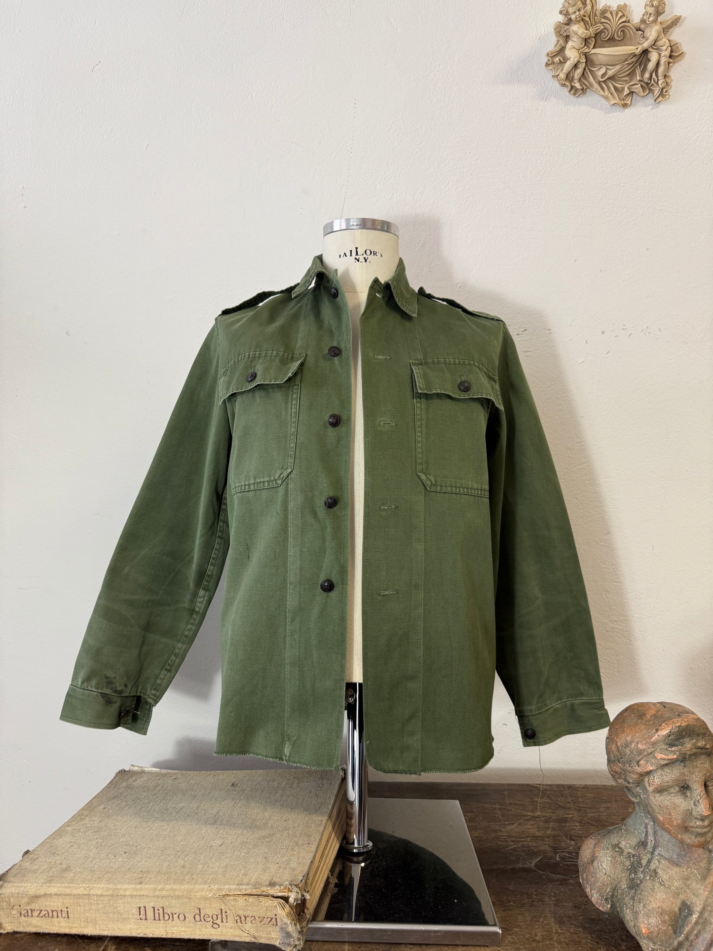Vintage 80’s Hungarian Army Shirt “S”