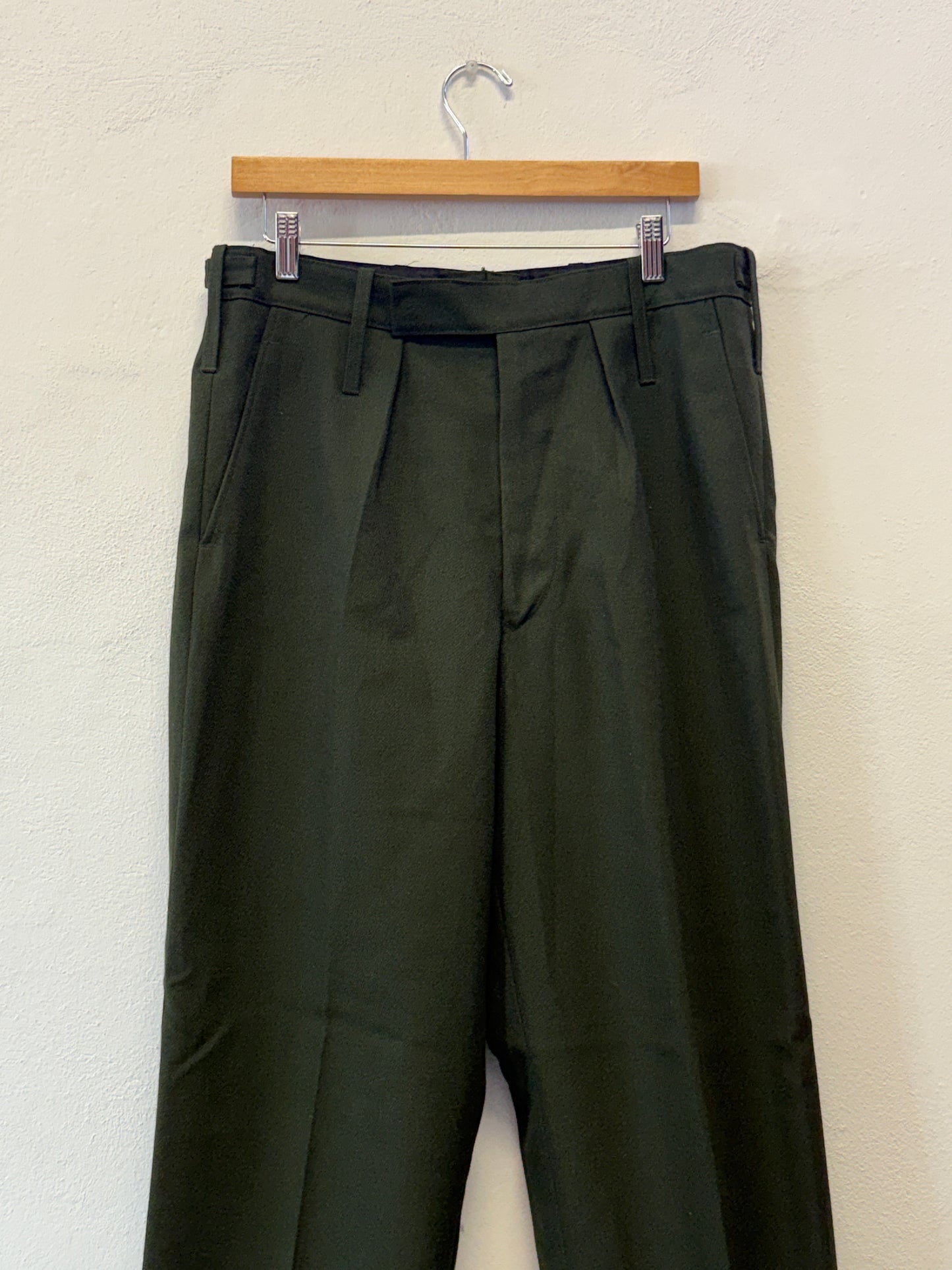 Vintage 90’s British Army Pants “W33”